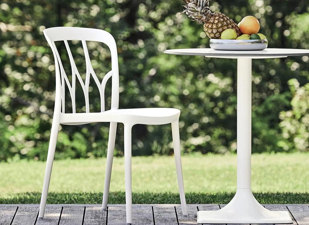 Contemporary Modern Italian White Polypropylene Chair from Bontempi Collection For Sale