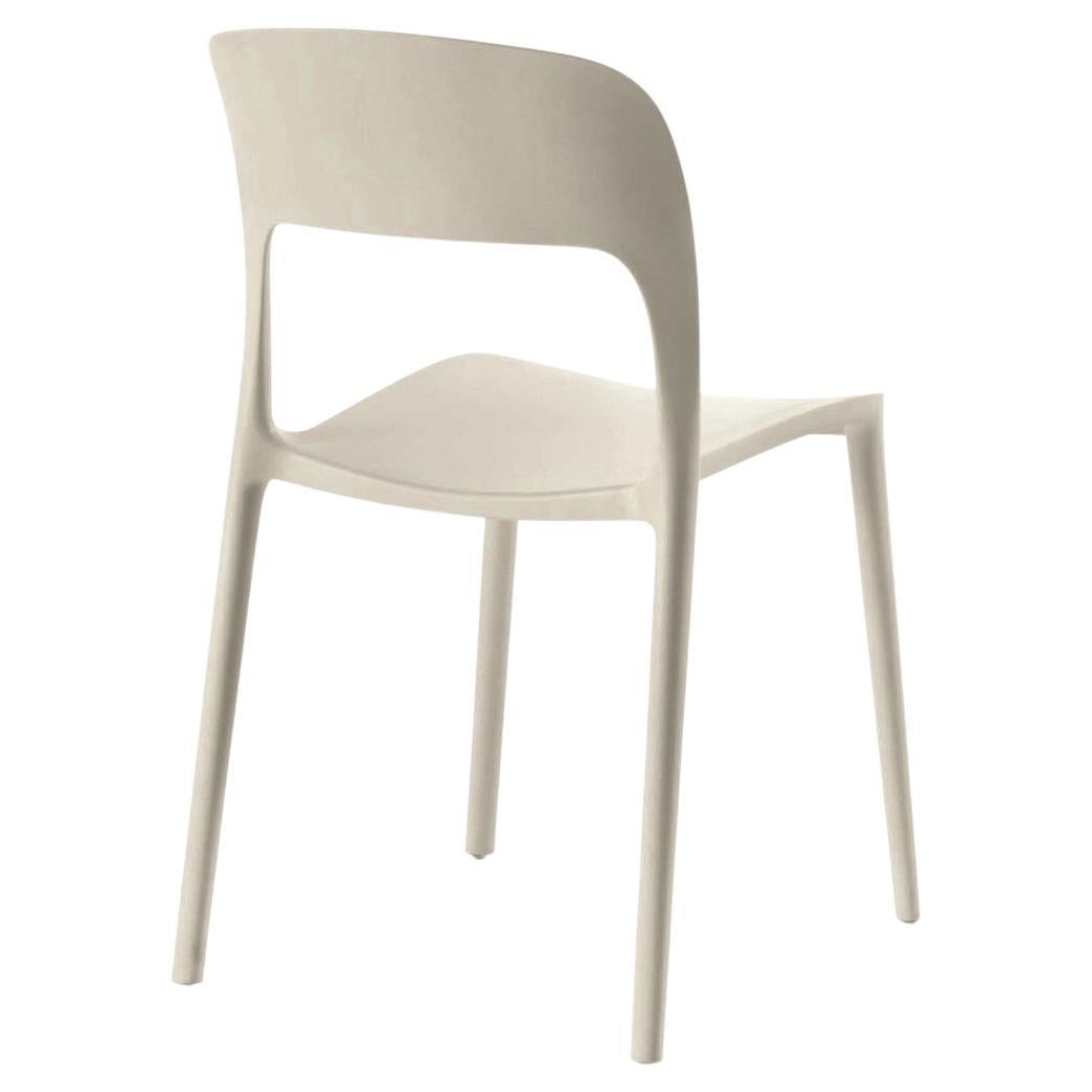 Chaise moderne italienne en polypropylène blanc de la collection Bontempi