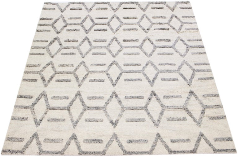 Modern Ivory Moroccan Style Wool Rug with Gray Geometric Pattern For ...