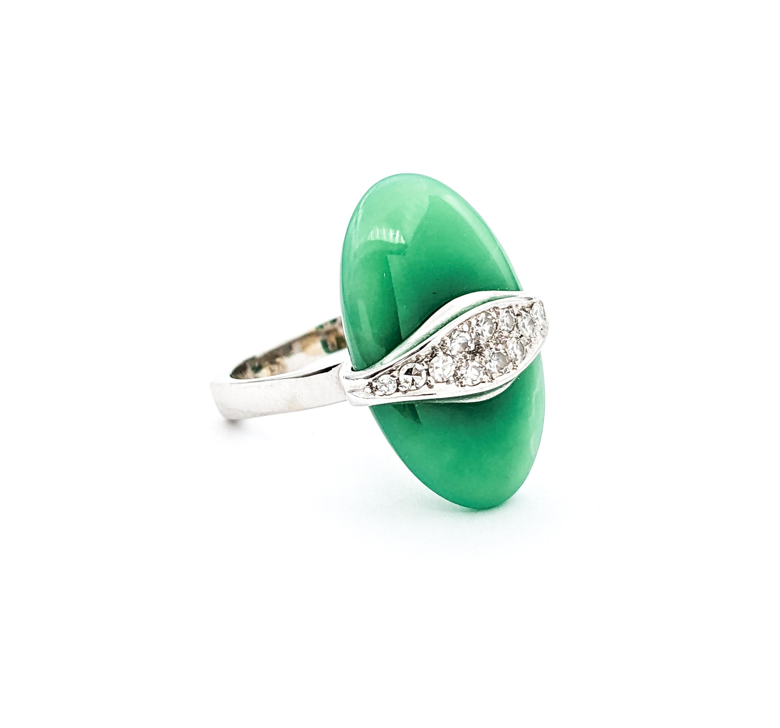 Modern Jade & Diamond Cocktail Ring For Sale 3