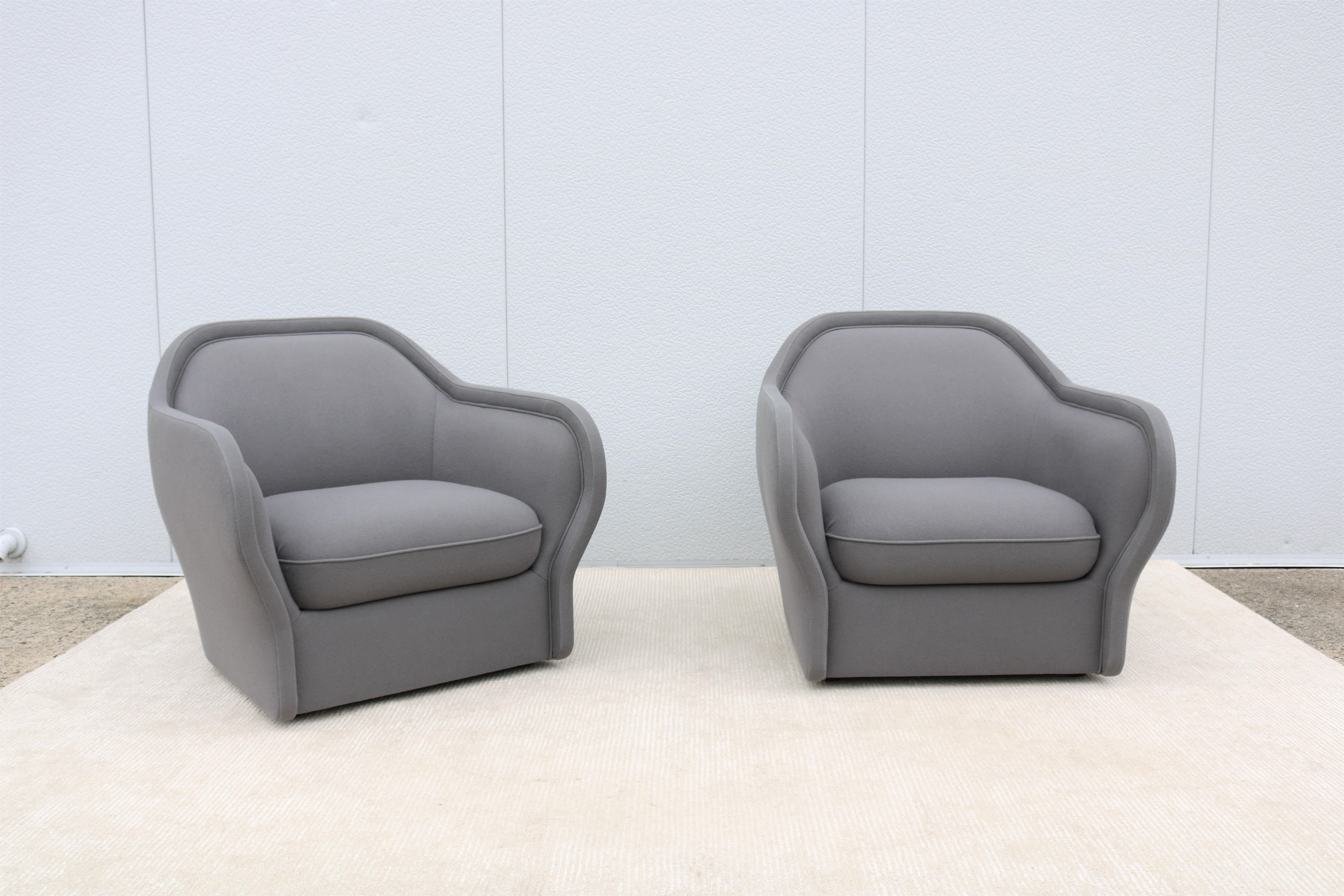 Fabulous pair of Bardot lounge chairs features a classic shape with clean modern detailing.
The seat, side and back are beautifully shaped and designed using high-quality materials and craftmanship.
The eye-catching curves design is elegant,