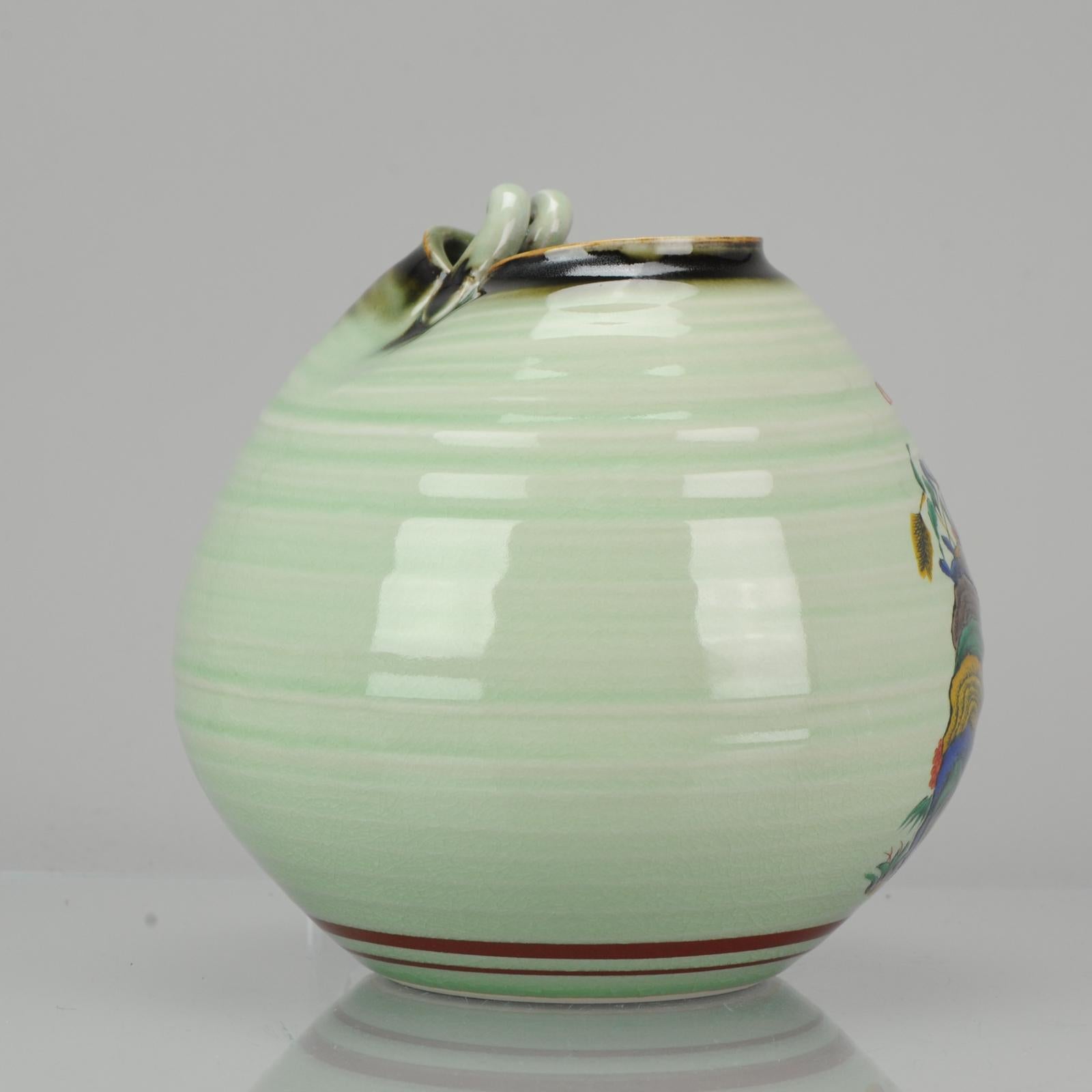 Modern Japanese 21st Century Porcelain Kutani Vase with Two Quails For Sale 3