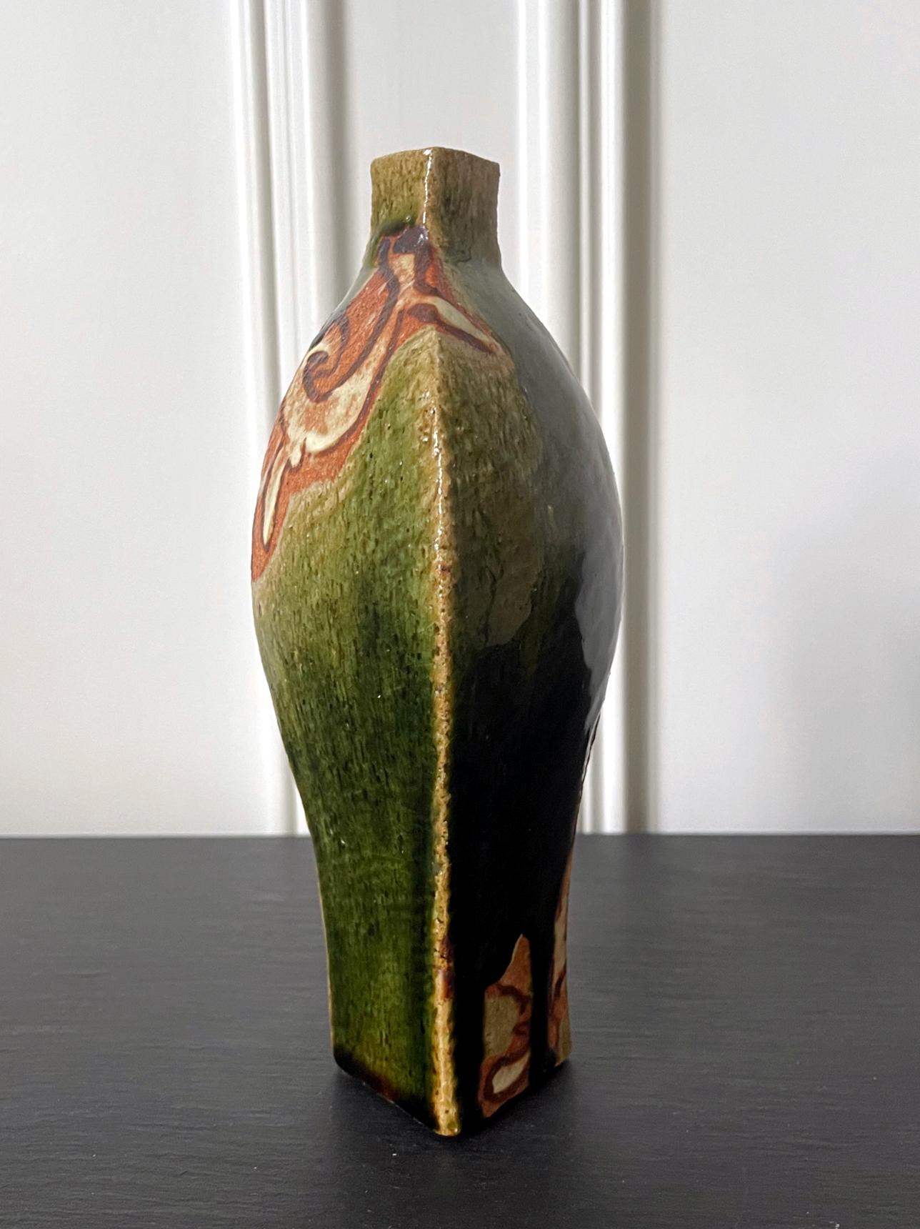 Modern Japanese Studio Pottery Oribe Vase by Ken Matsuzaki For Sale 4