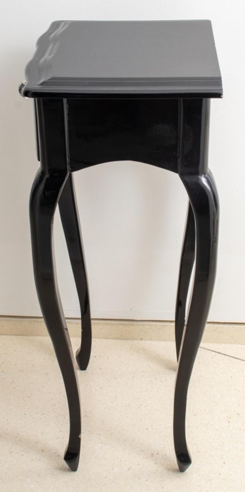 Wood Modern Japonisme Black Lacquered Side Table