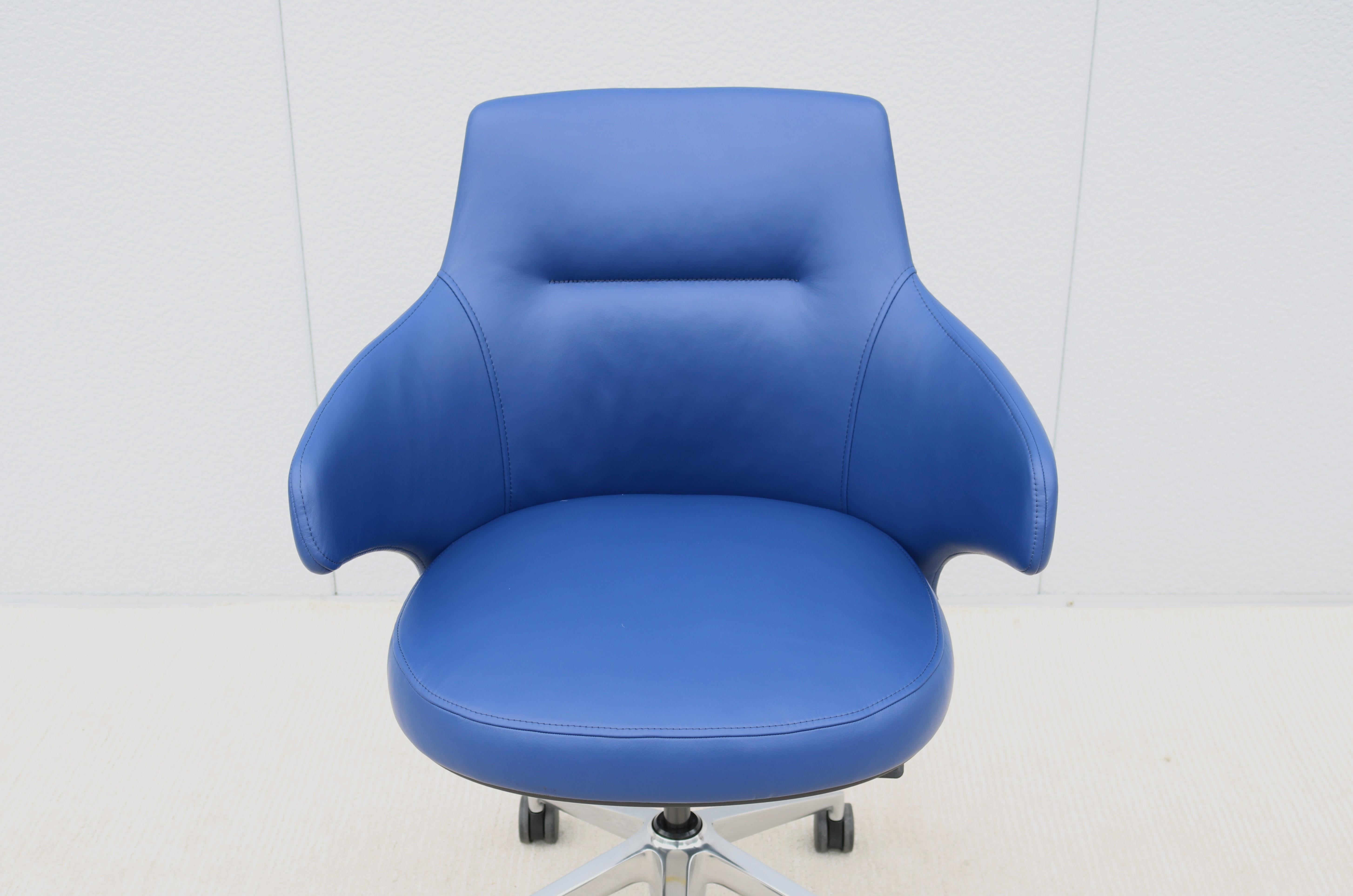 Silla de escritorio moderna de cuero azul con respaldo bajo Jean-Marie Massaud para Coalesse Massaud en venta 8