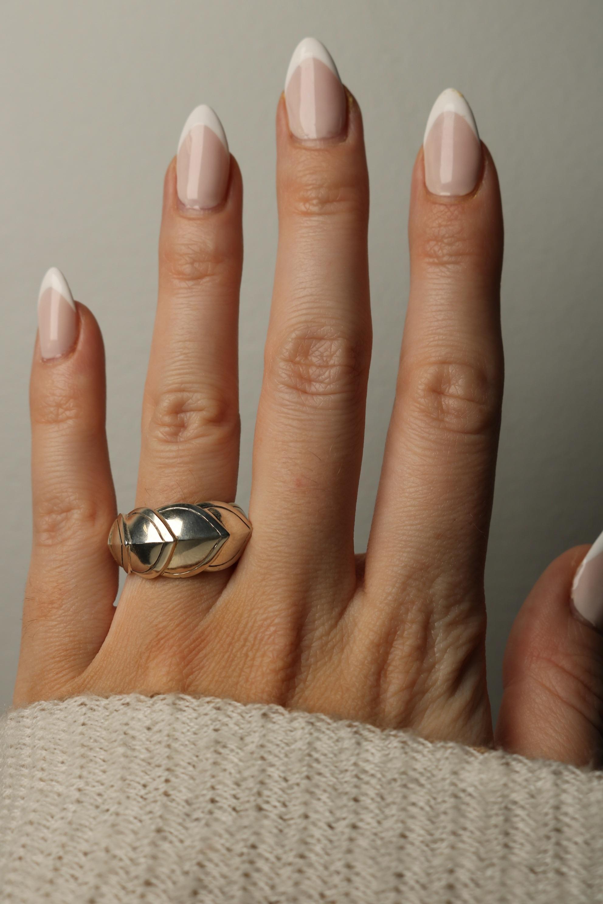 Modern John Hardy Legends Naga Sterling Silver Ring Size 7.5 For Sale 9