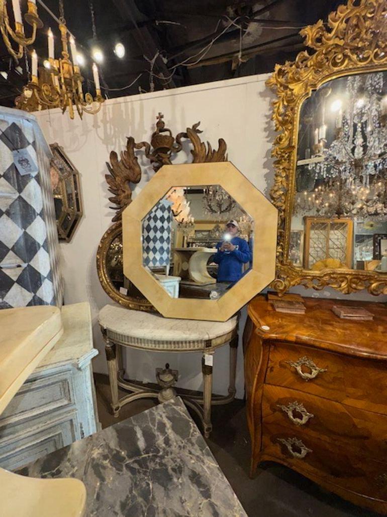 Specchio ottagonale di design moderno Karl Springer in vendita 1