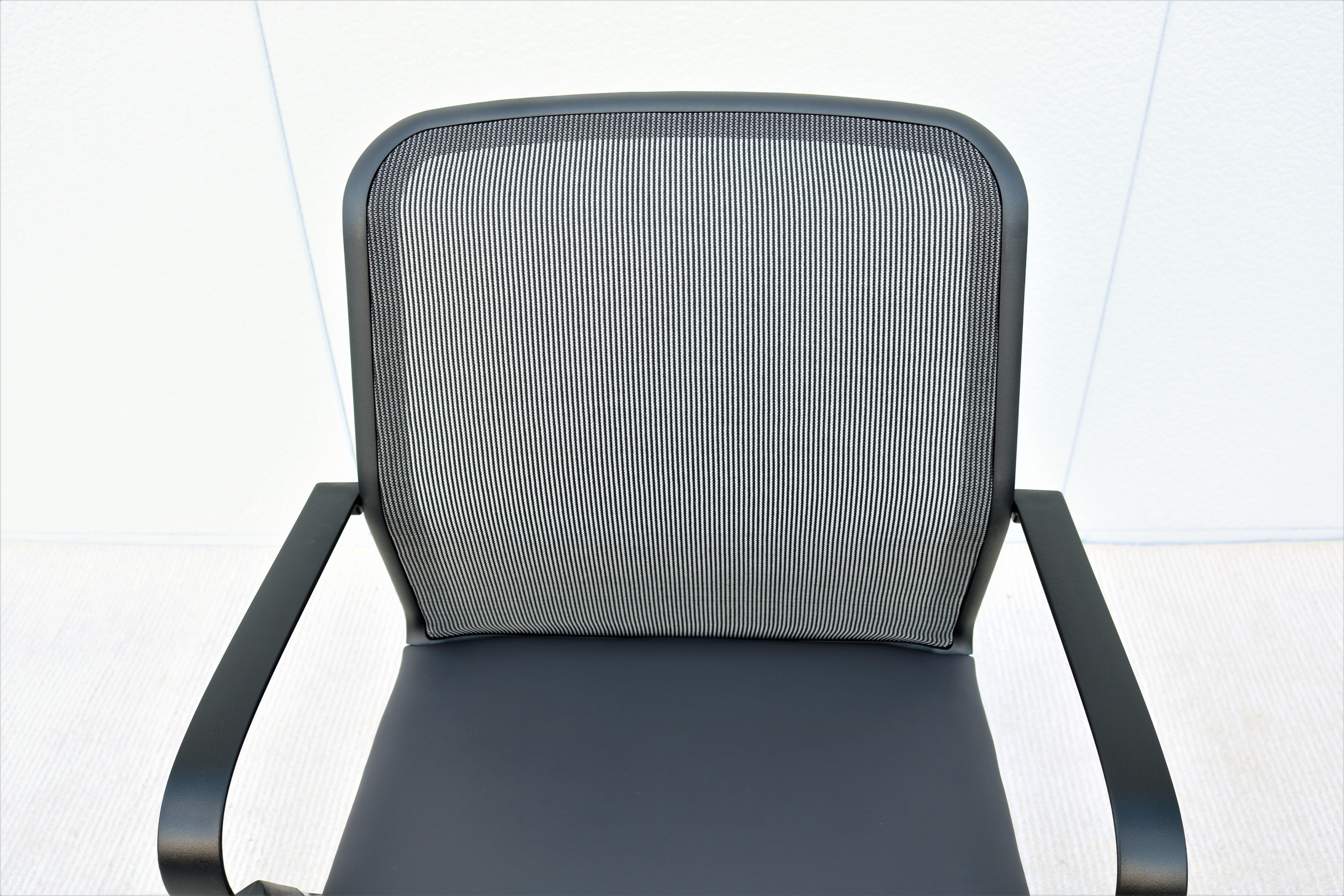 Chaise de conférence ergonomique moderne Keilhauer Filo avec dossier en maille (nouveauté) en vente 7