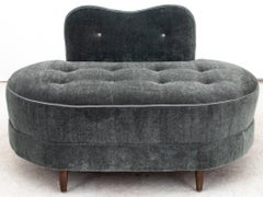 Modern Kidney Bean Form Slipper Chair