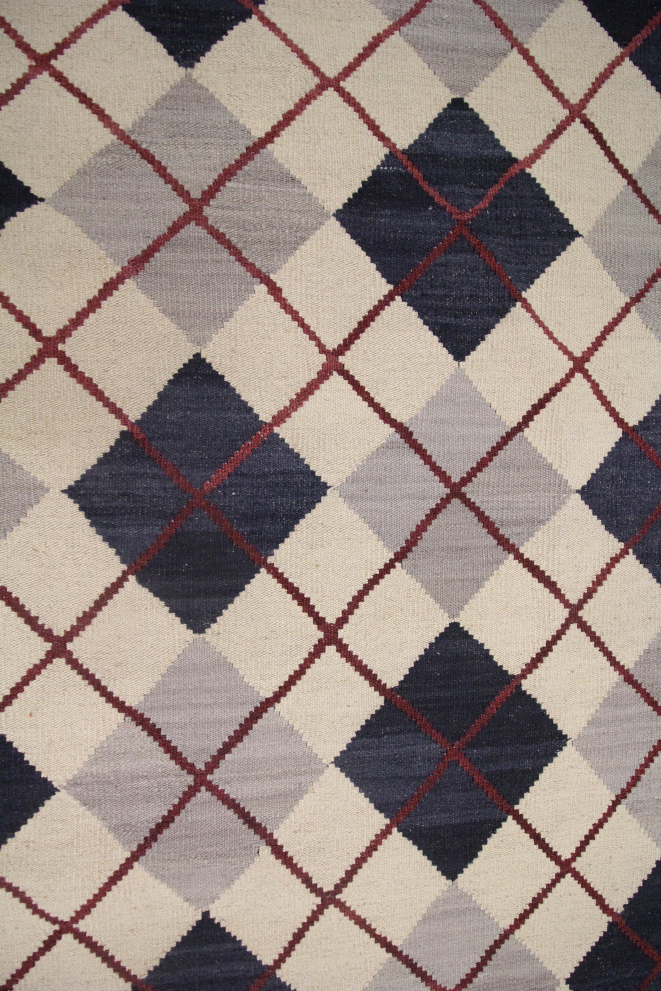 Contemporary Modern Kilim Check Pattern Kelim Cream Blue Wool Kilim Carpet Geometric Area Rug For Sale