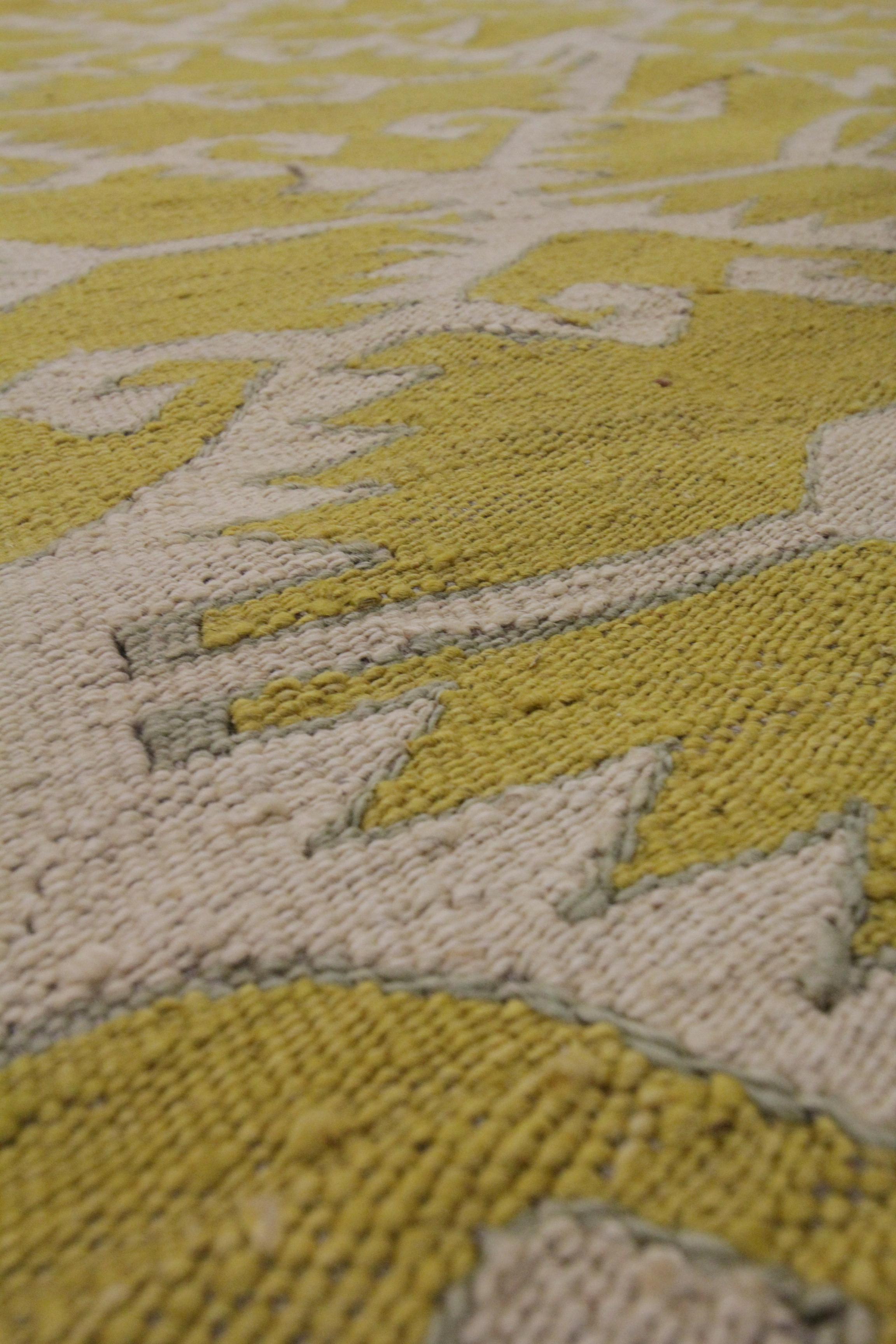 Modern Kilim Flat Handmade Carpet Geometric Kilim Rug Wool Yellow Rug In New Condition In Hampshire, GB