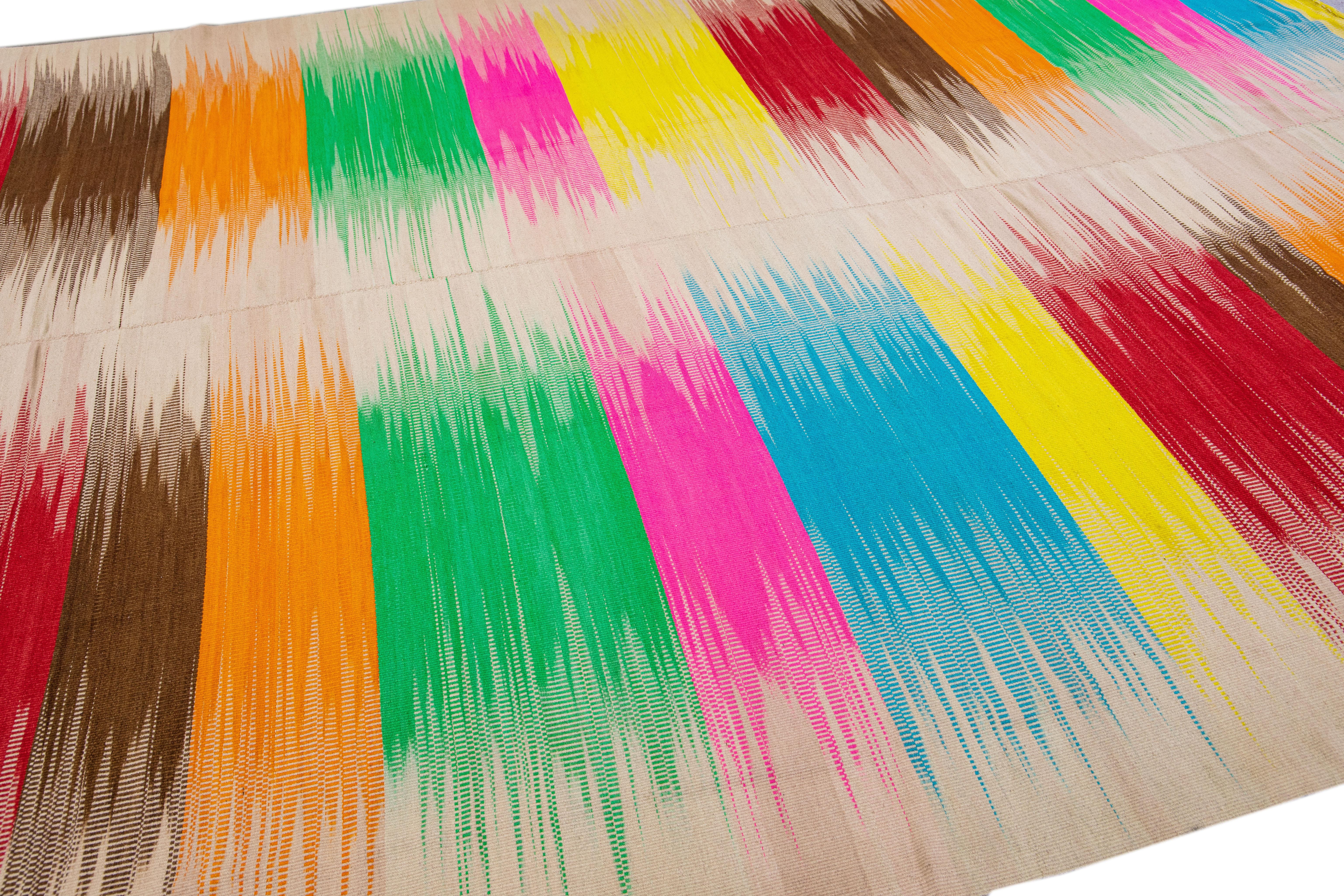 Modern Kilim Flatweave Abstract Handmade Multicolor Wool Rug For Sale 2