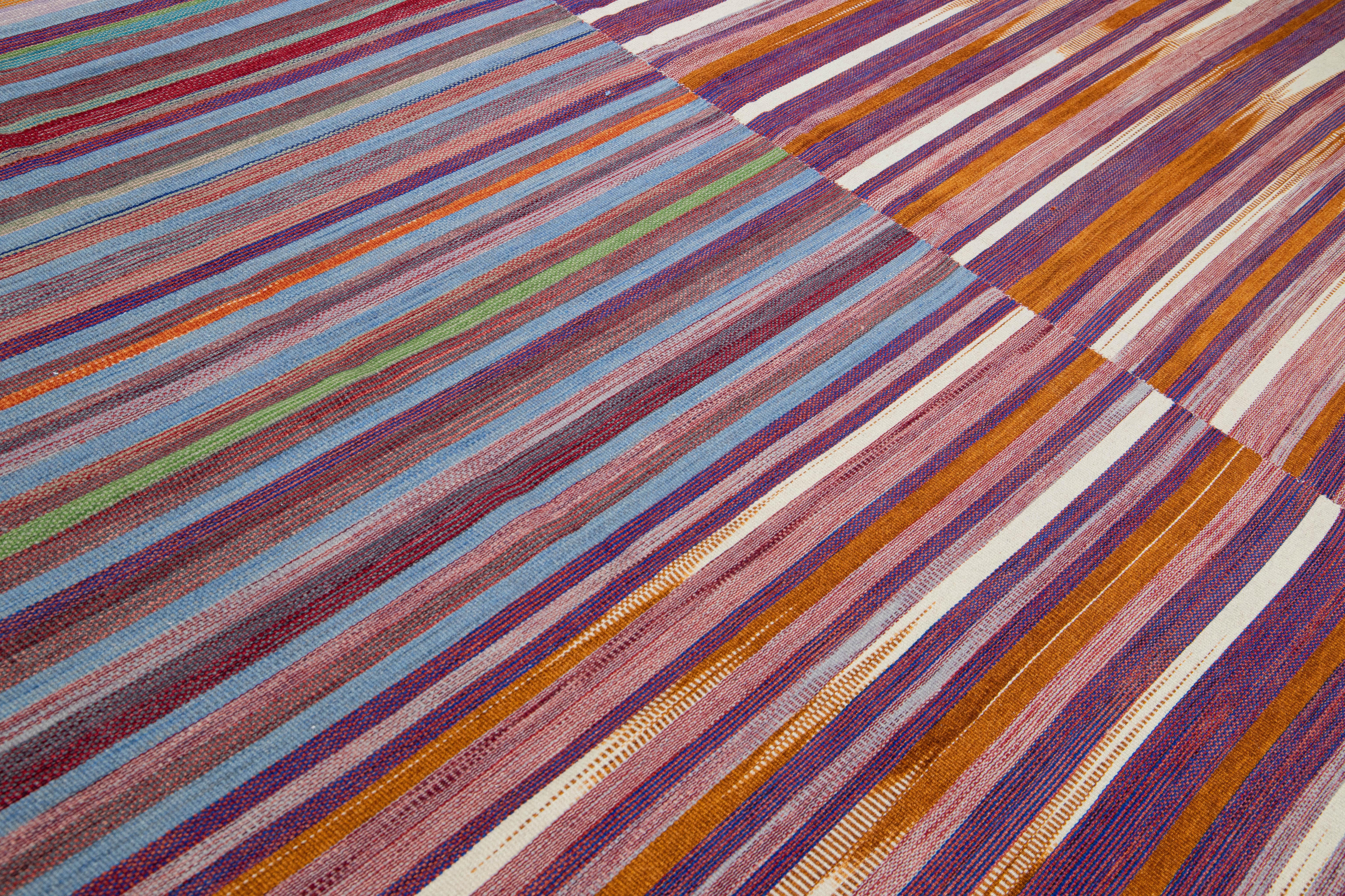 Modern Kilim Flatweave Abstract Motif Handmade Multicolor Wool Rug For Sale 3
