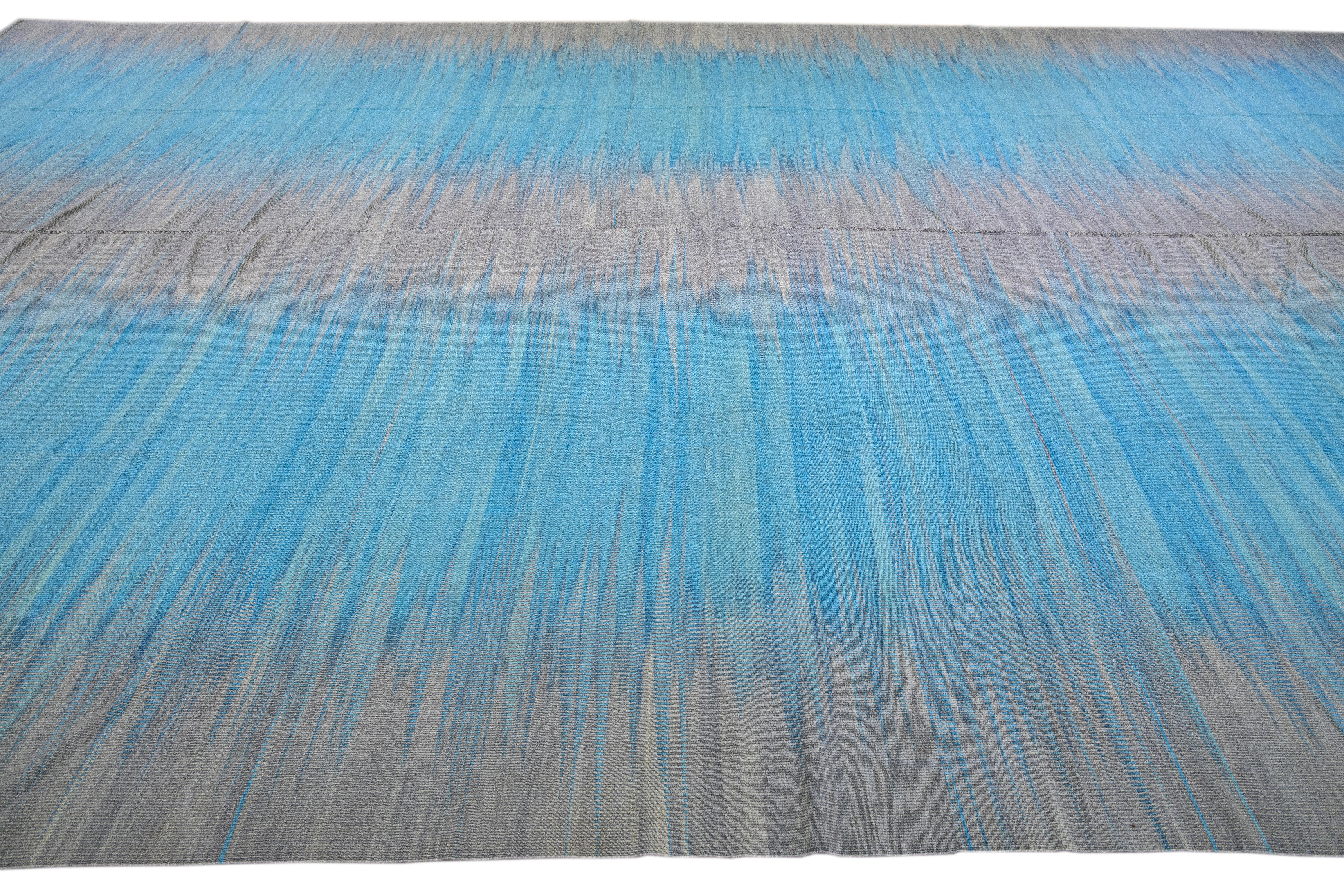 Modern Kilim Flatweave Blue and Gray Abstract Motif Oversize Wool Rug In New Condition For Sale In Norwalk, CT