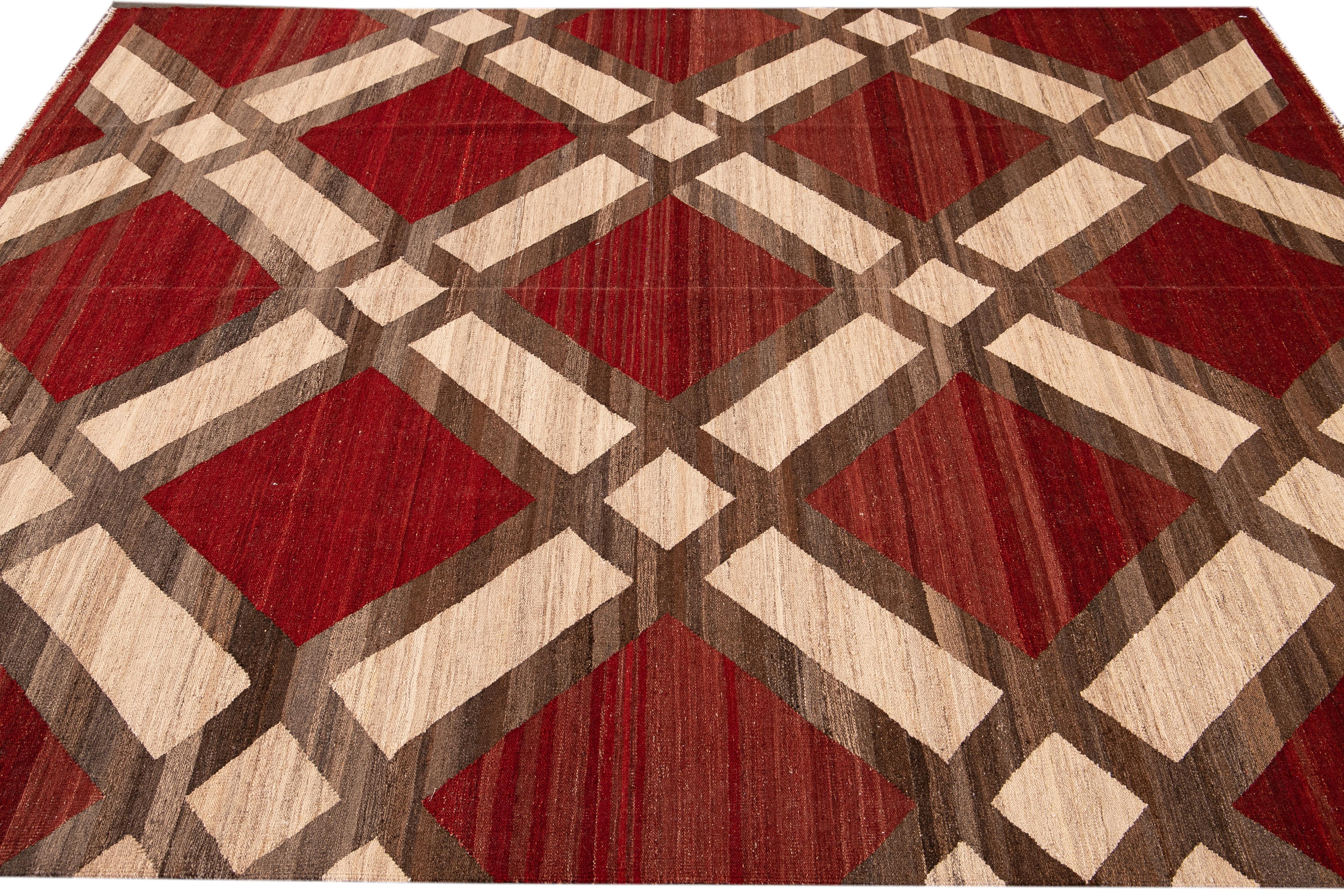Contemporary Modern Kilim Flatweave Red and Beige Geometric Wool Rug For Sale