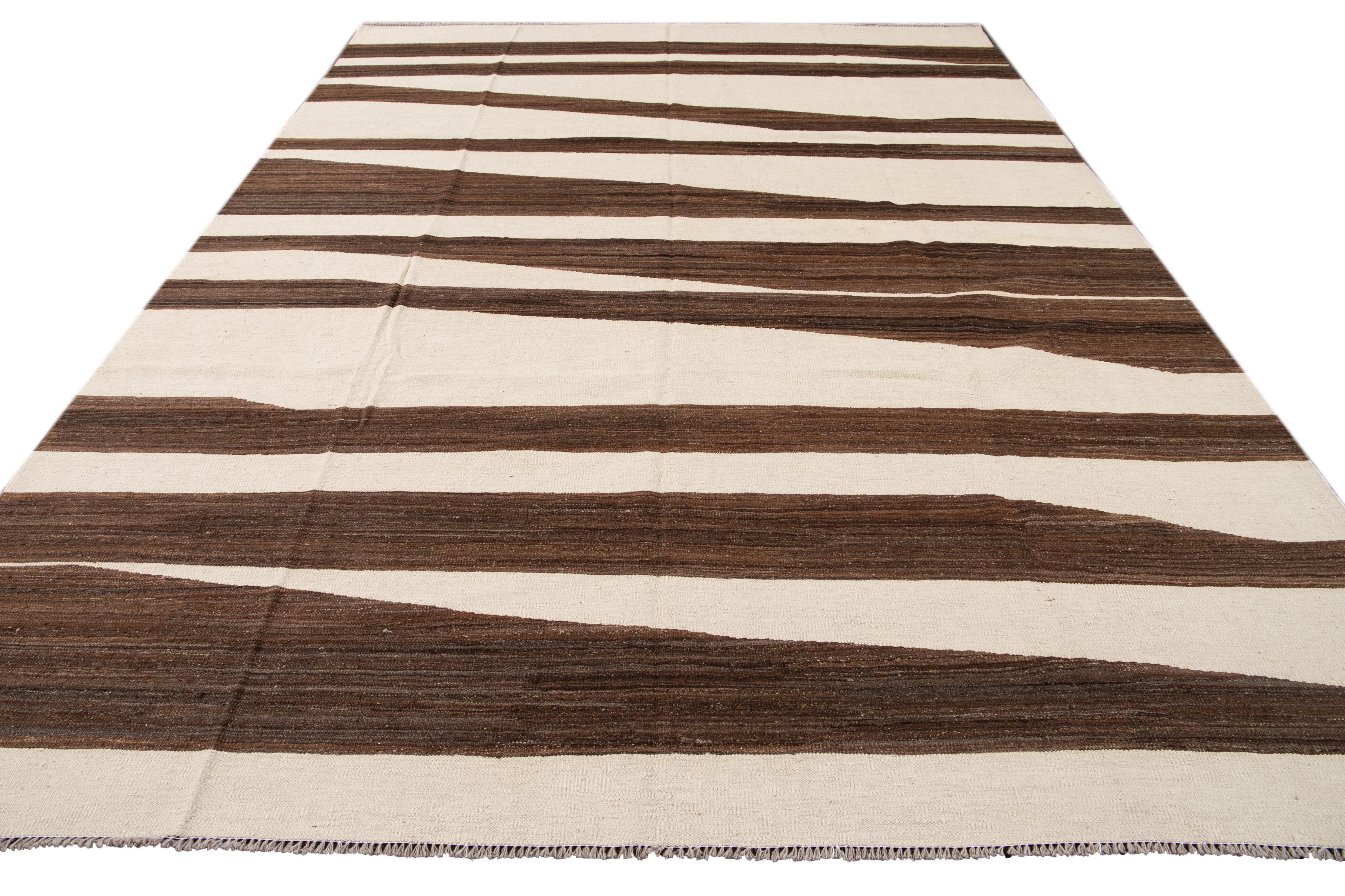 Indian Modern Kilim Flatweave Wool Rug with Brown And Beige Design For Sale