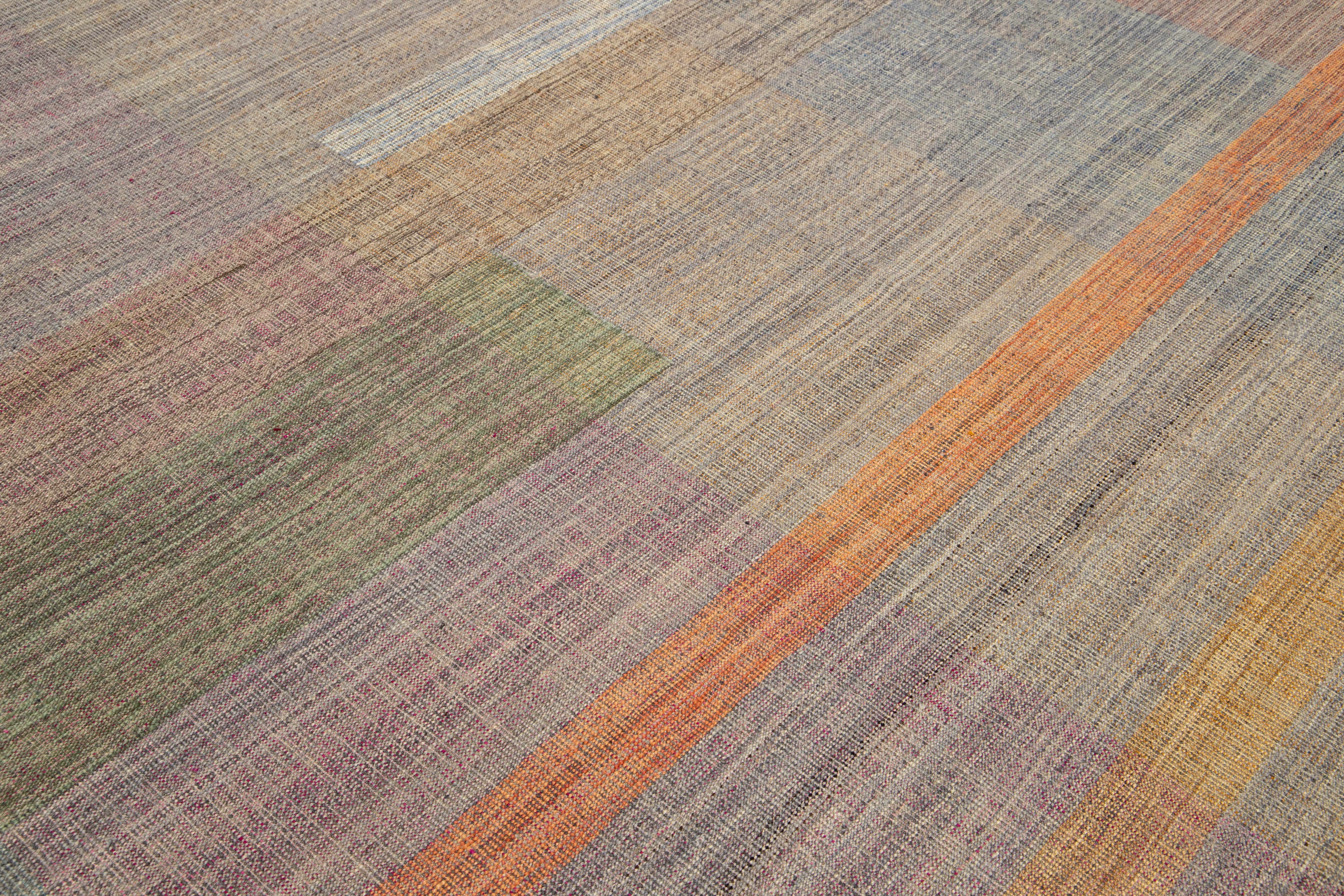 Modern Kilim Flatweave Wool rug With Multicolored Geometric Pattern For Sale 1