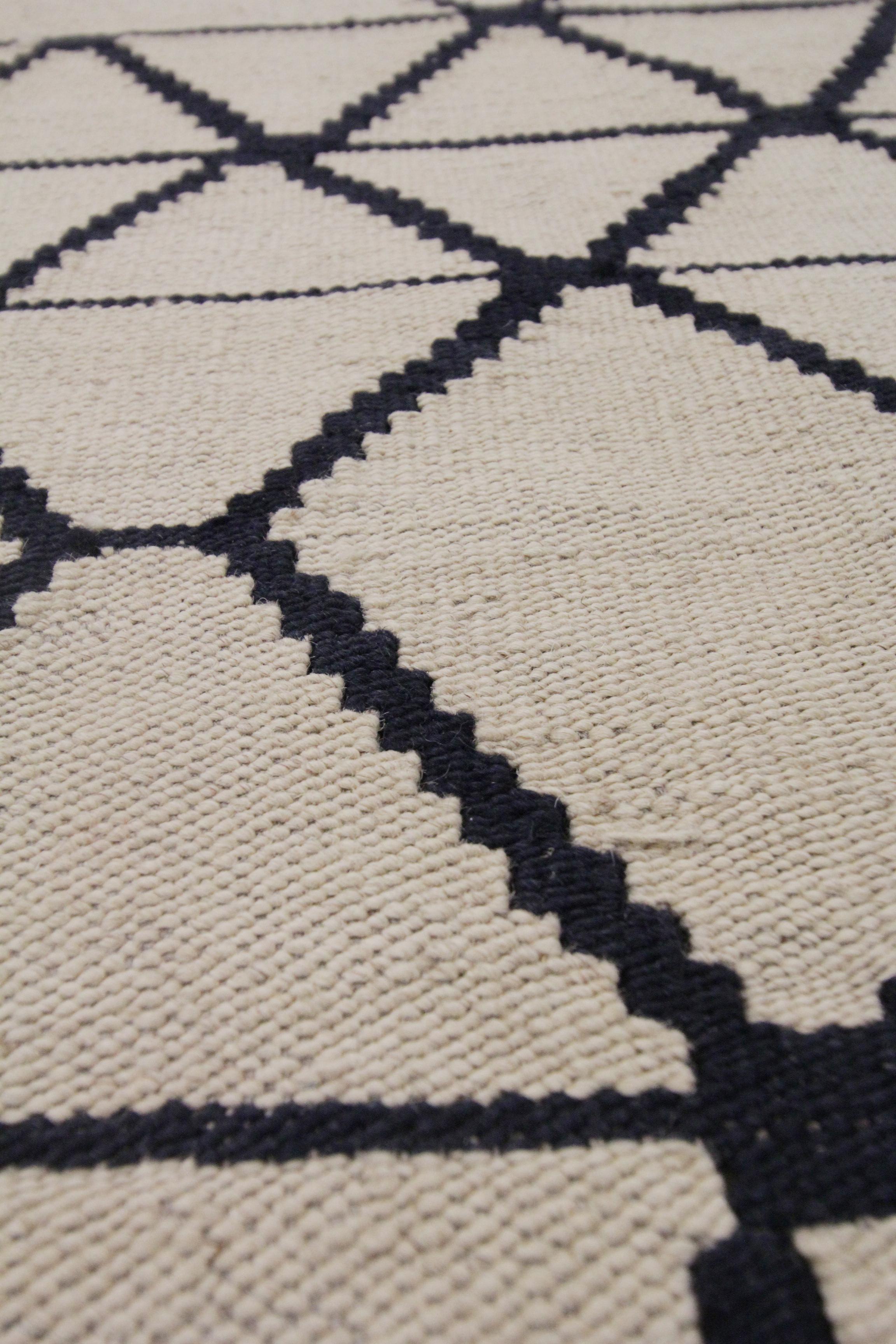 Hand-Knotted Modern Kilim Rug Cream Black Geometric Kilim Abstract Wool Area Rugs