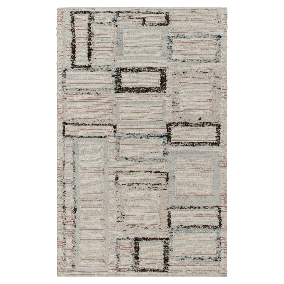 Black and White Pattern Rug For Sale at 1stDibs