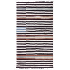 Moderner gestreifter Kelim-Teppich Doris Leslie Blau