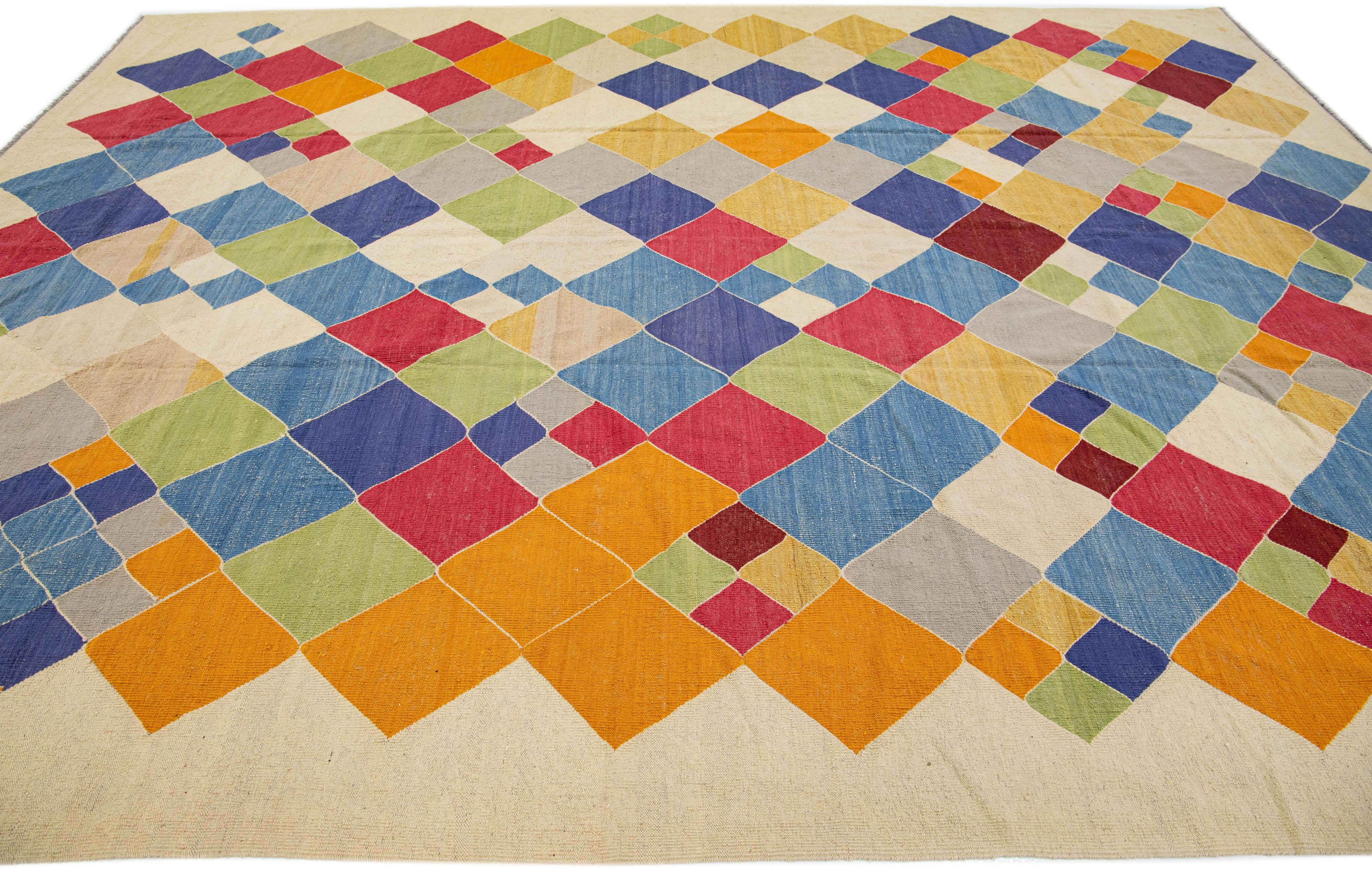 Hand-Knotted Modern Kilim Wool Rug Flatweave with Multicolor Design For Sale