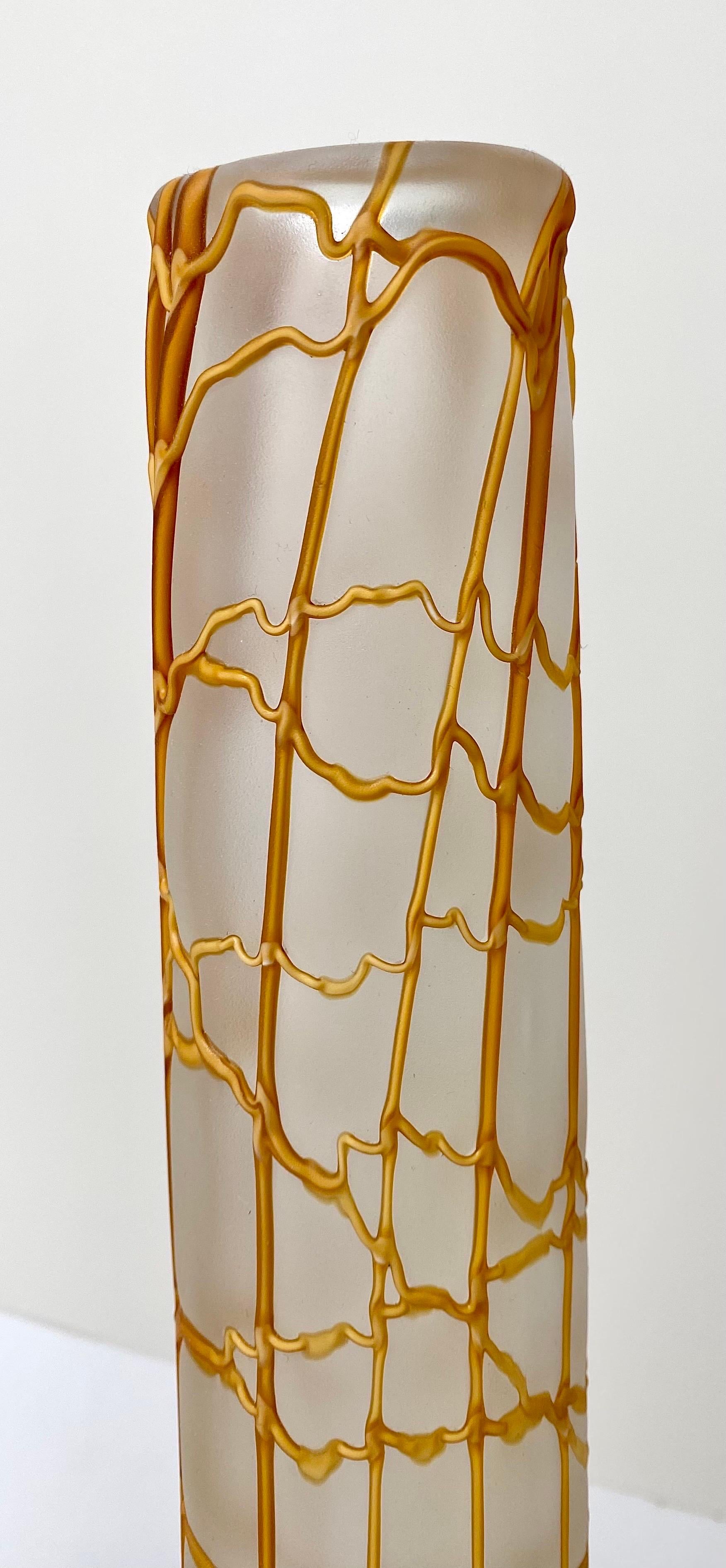 Modern Kintsugi Style Frosted Glass Vase, a Set of 3 For Sale 2