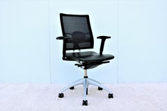 Modern Knoll Open Up Black Leather Ergonomic Chair Designed by Mathias Seiler