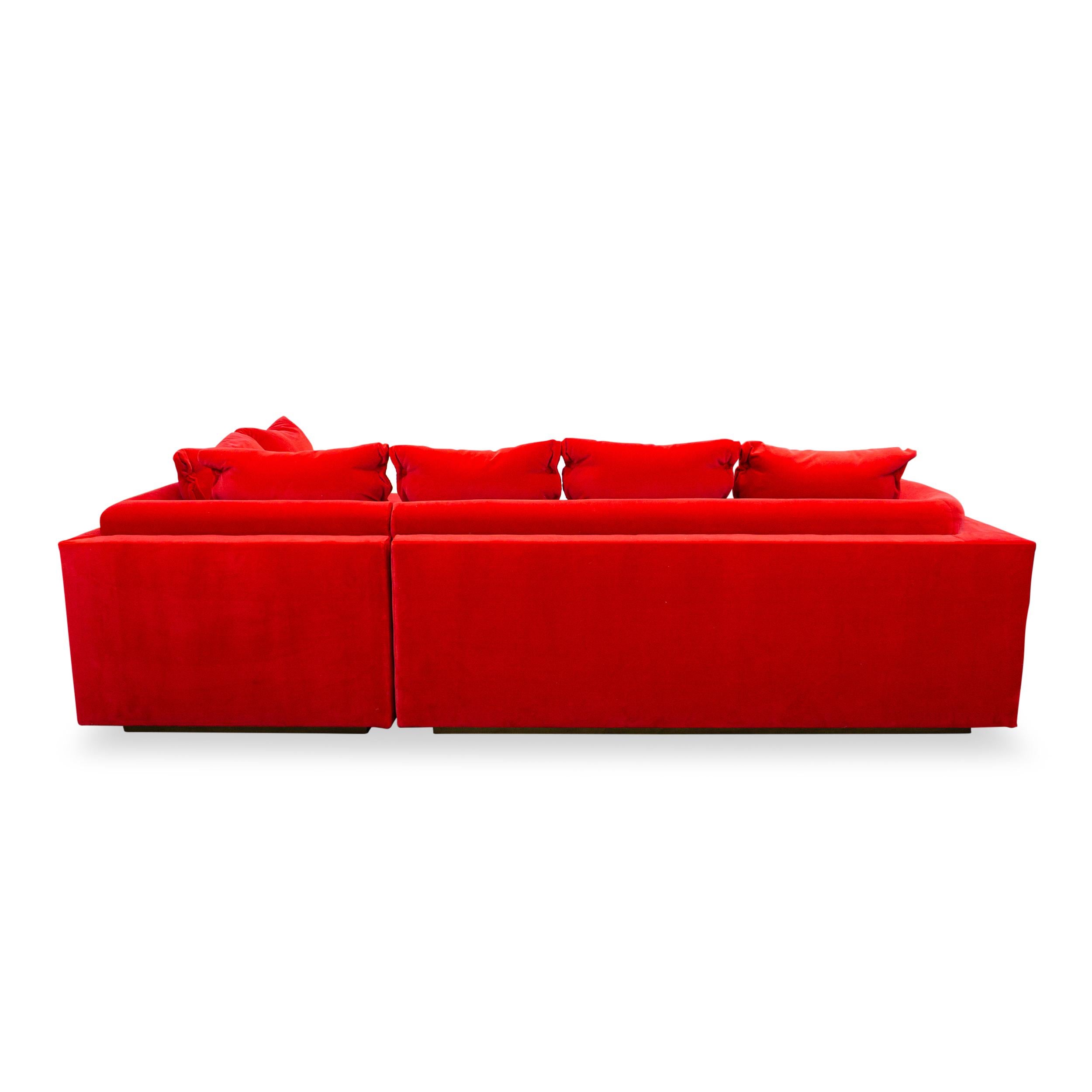 Modern L Sectional with Inside Curve, Button Pillows and Bright Red Velvet For Sale 4