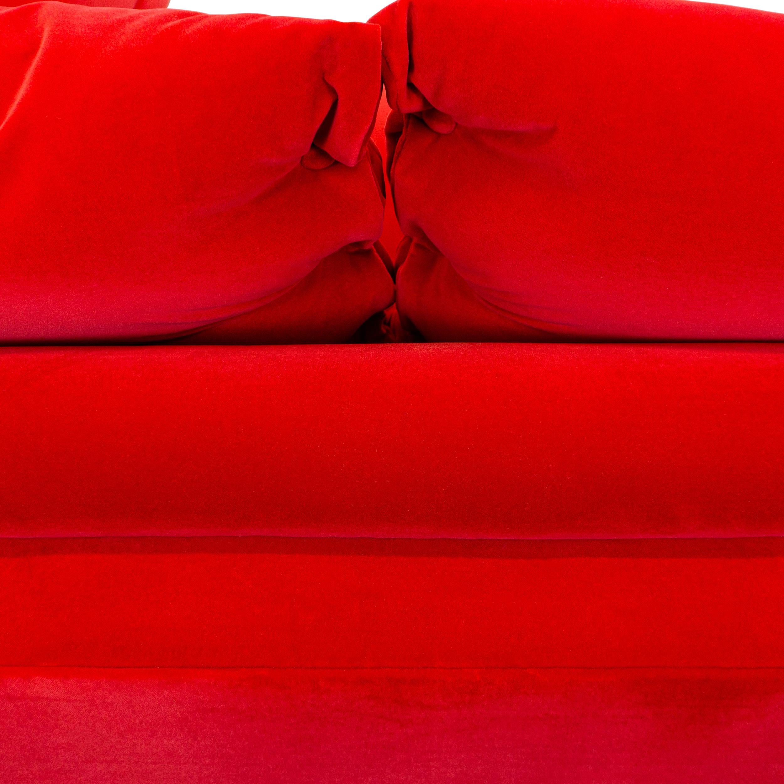 Modern L Sectional with Inside Curve, Button Pillows and Bright Red Velvet For Sale 7
