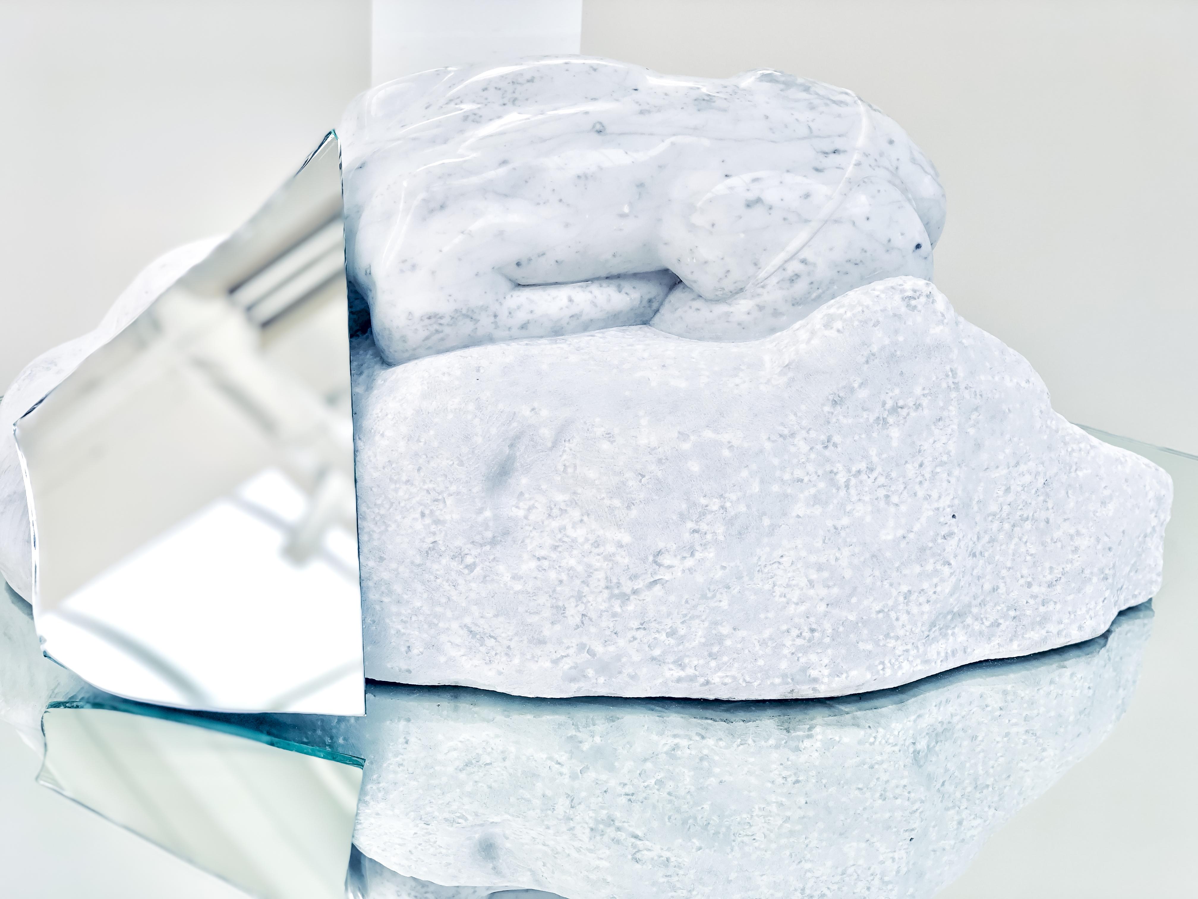Hand-Carved Contemporary art sculpture marble with mirror shard by Roos Schneijderberg For Sale