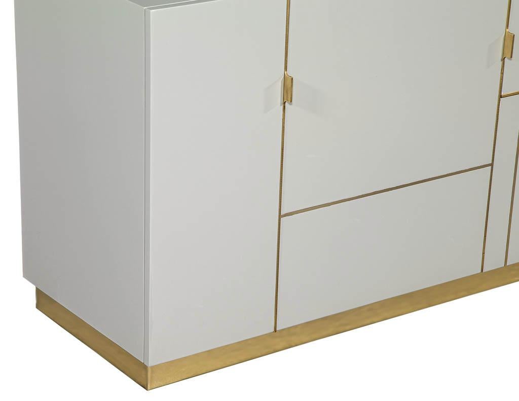 Modern Lacquered Buffet Credenza Sideboard with Brass Detail For Sale 4