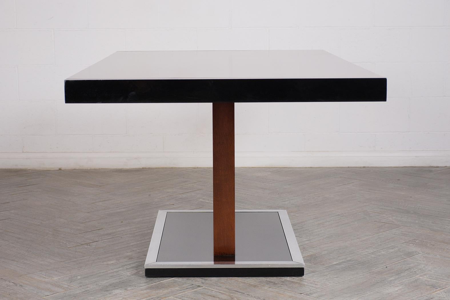Modern Lacquered Extendable Dining Table 5