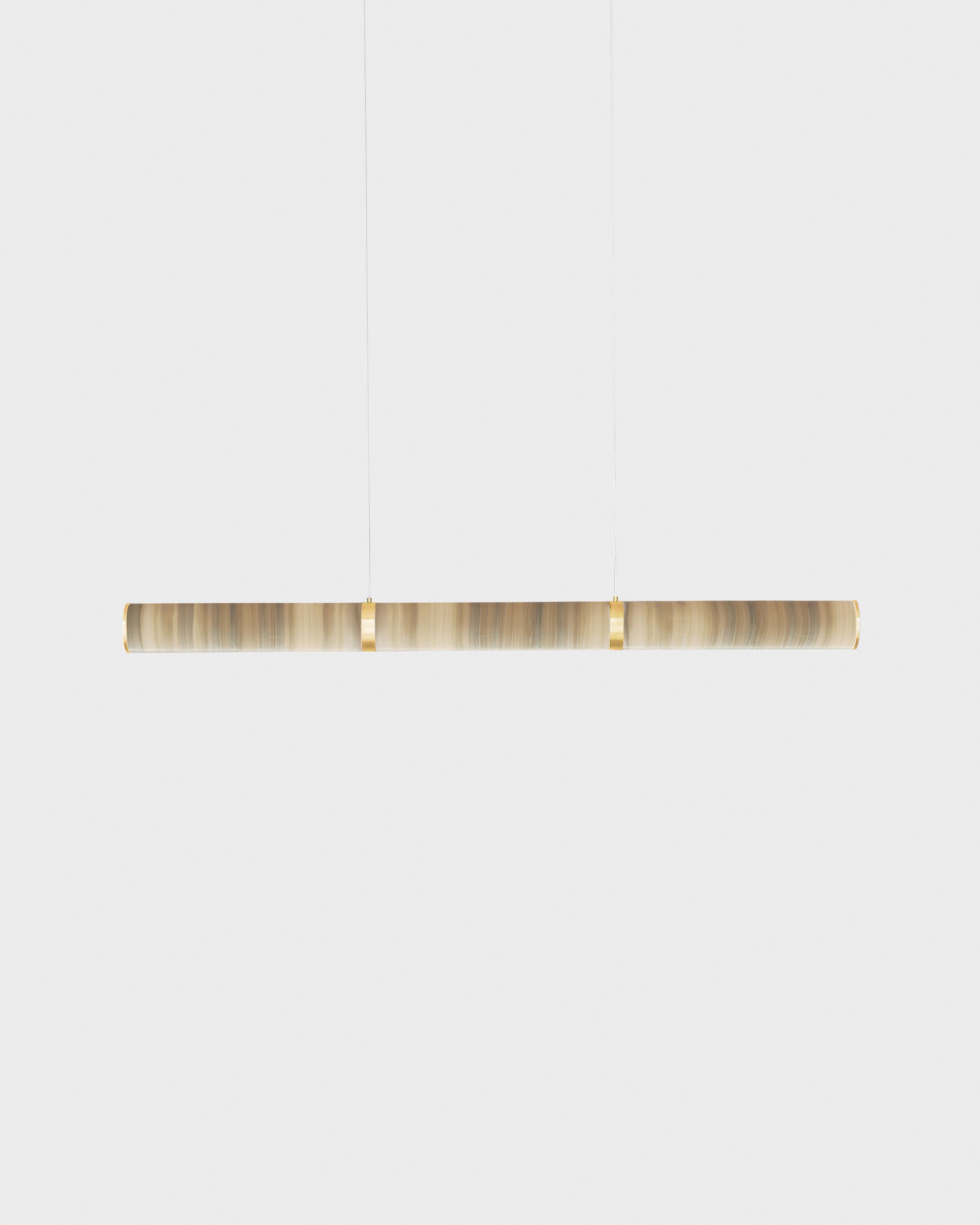 Modern Pendant Lamp 'Pars Horizontal' by Anour, Brushed Brass, Mix Onyx

Dimensions :
H. 12 cm x W. 94 cm x D. 6 cm

Model shown on main picture :  Pars Horizontal, Brushed Brass, Mix Onyx
Triac Dimming and Visible Driver Box

Customers can choose