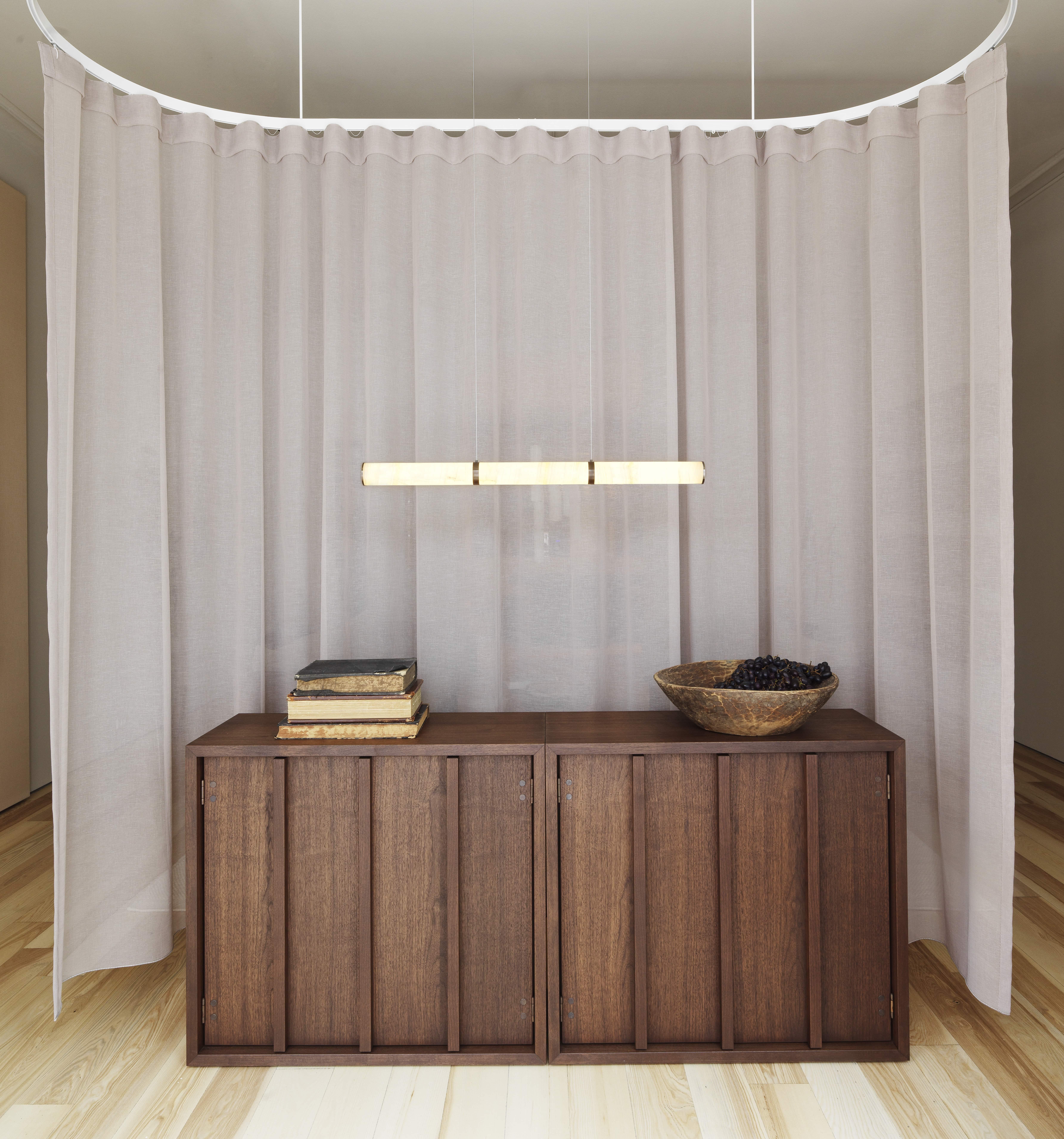 Moderne Modern Lamp 'Pars Horizontal' by Anour, Brushed Brass, Mix Onyx en vente