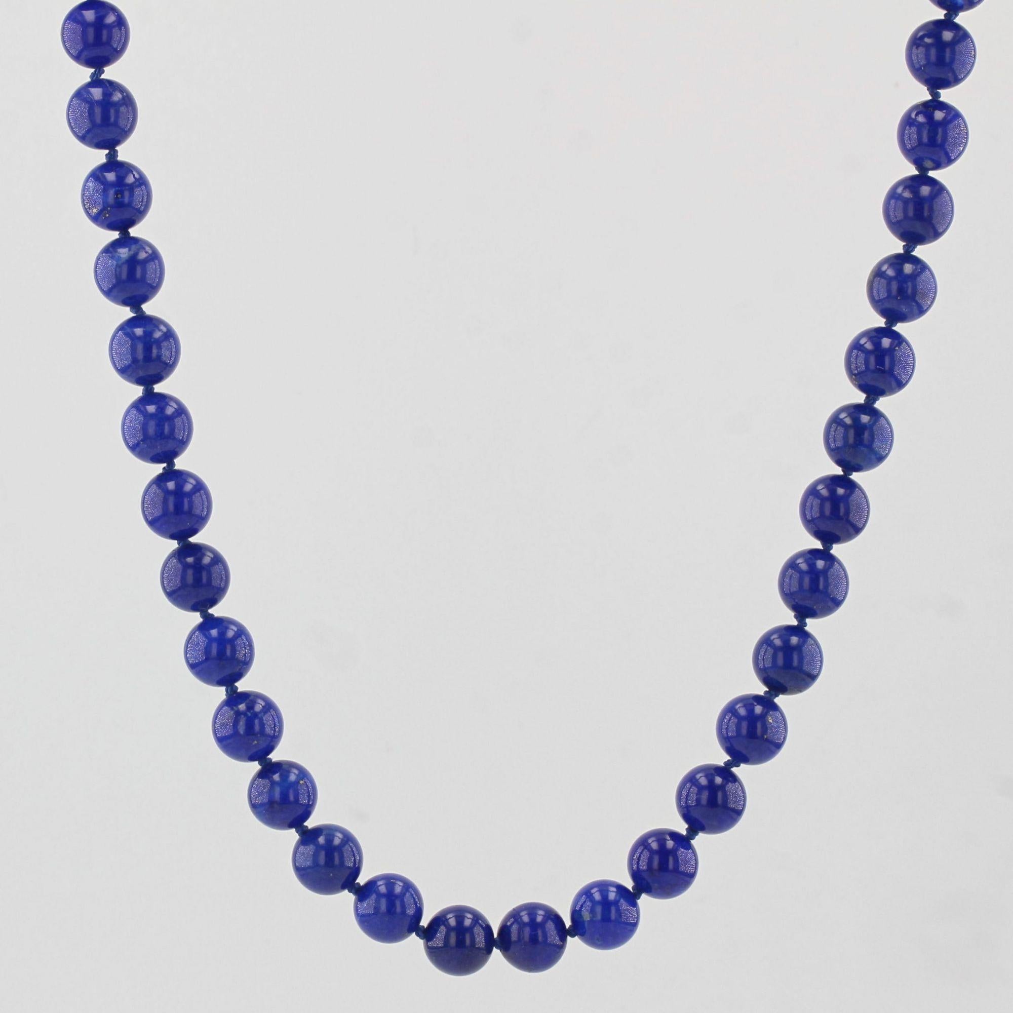 Bead Modern Lapis Lazuli 18 Karat Yellow Gold Chiseled Clasp Necklace For Sale