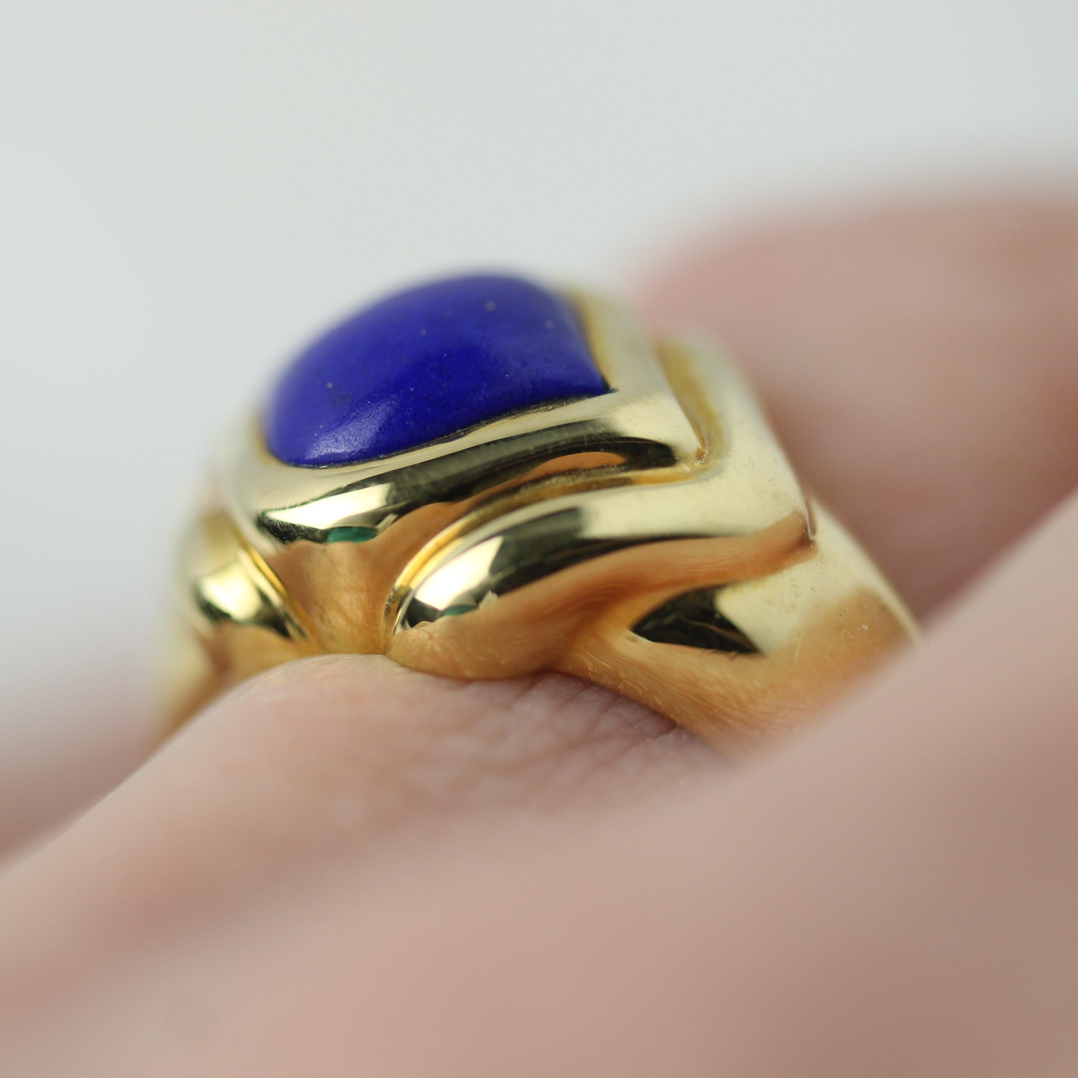 Modern Lapis Lazuli 18 Karat Yellow Gold Ring 9