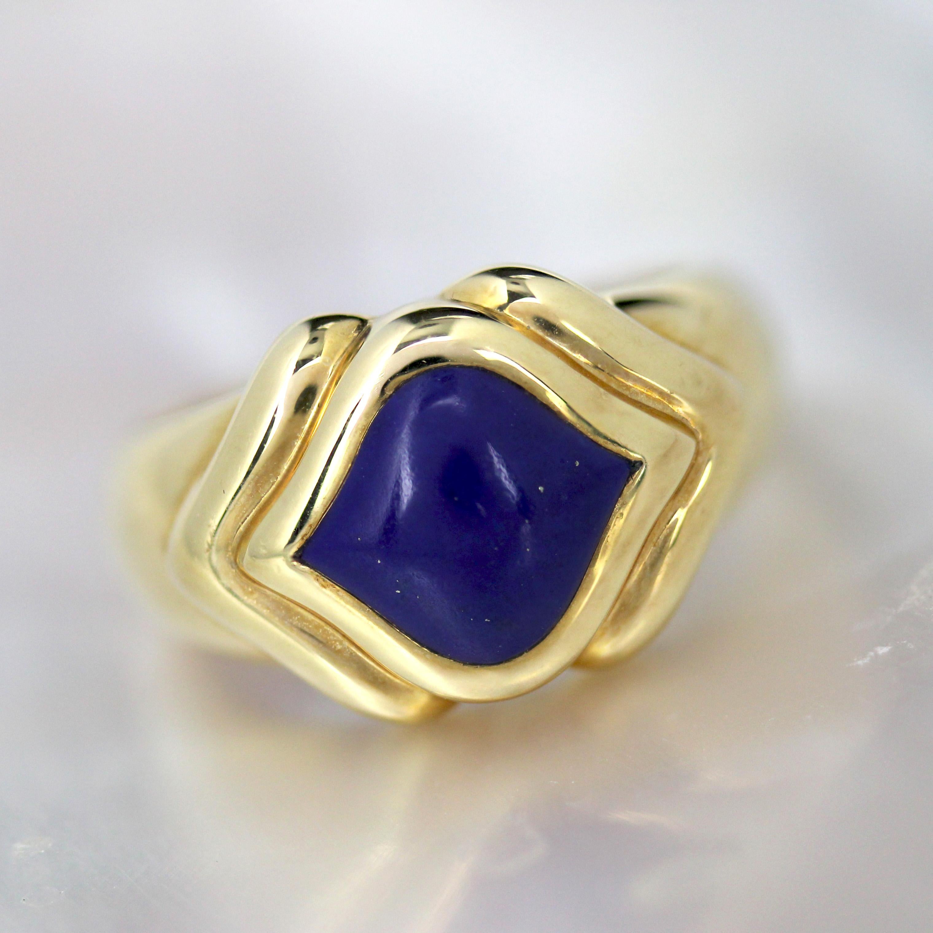 Cabochon Modern Lapis Lazuli 18 Karat Yellow Gold Ring