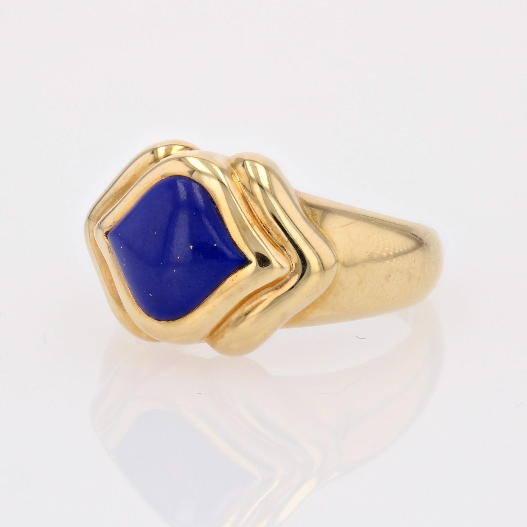 Modern Lapis Lazuli 18 Karat Yellow Gold Ring 3