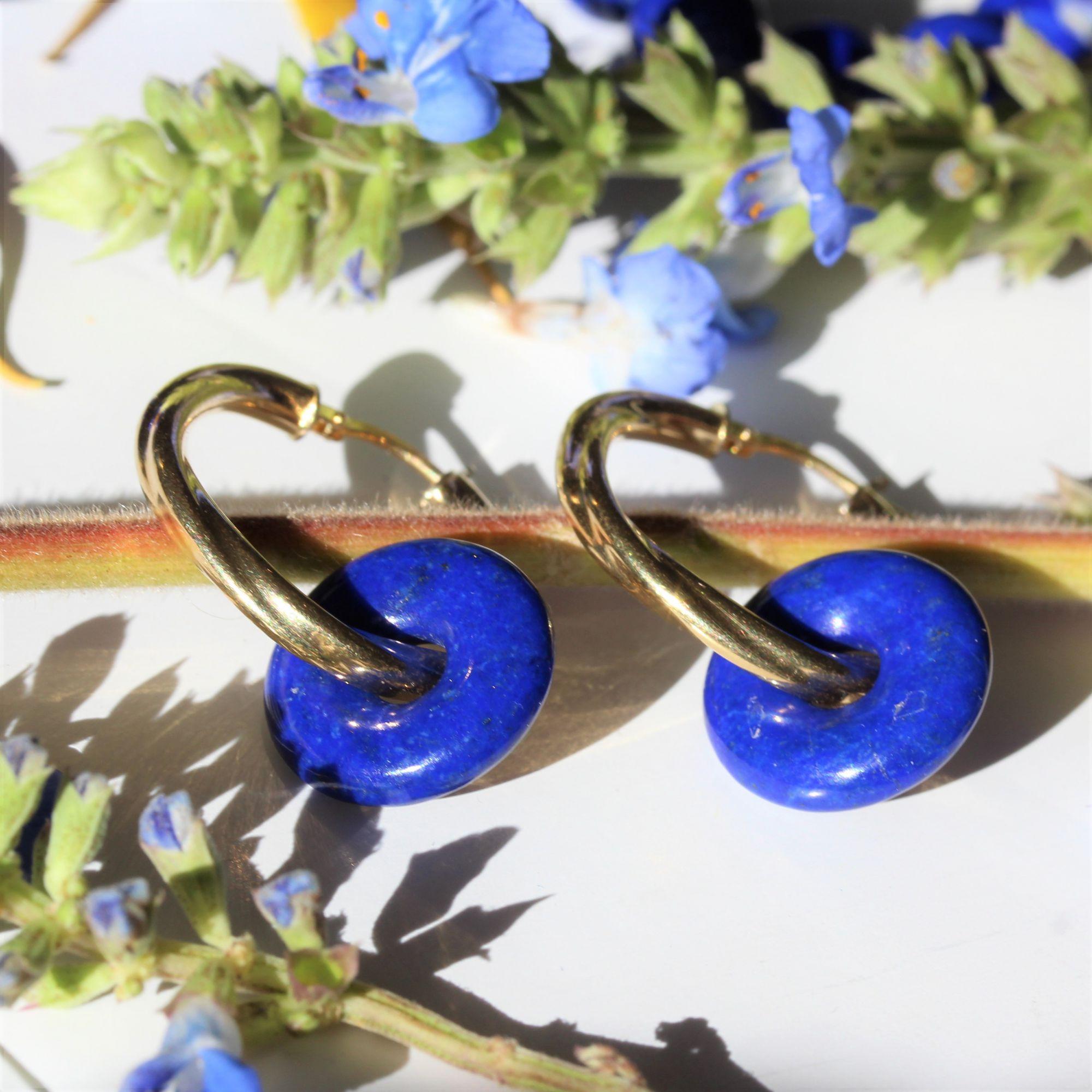 Cabochon Modern Lapis Lazuli Discs 18 Karat Yellow Gold Hoop Earrings