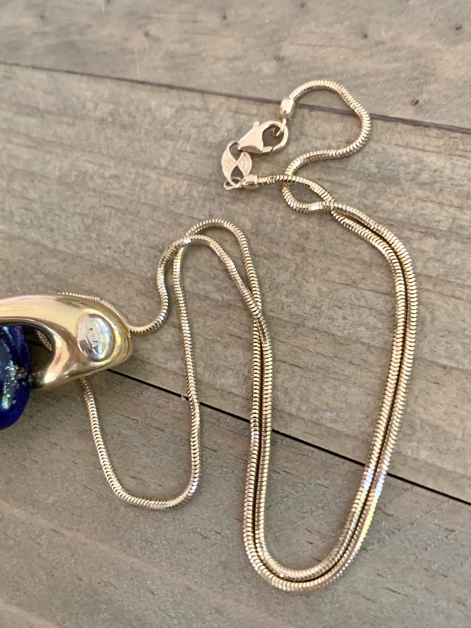 Kria Lapis Lazuli in 18 Karat Yellow Gold Setting and 18 Karat Snake Chain In Excellent Condition In St. Louis Park, MN