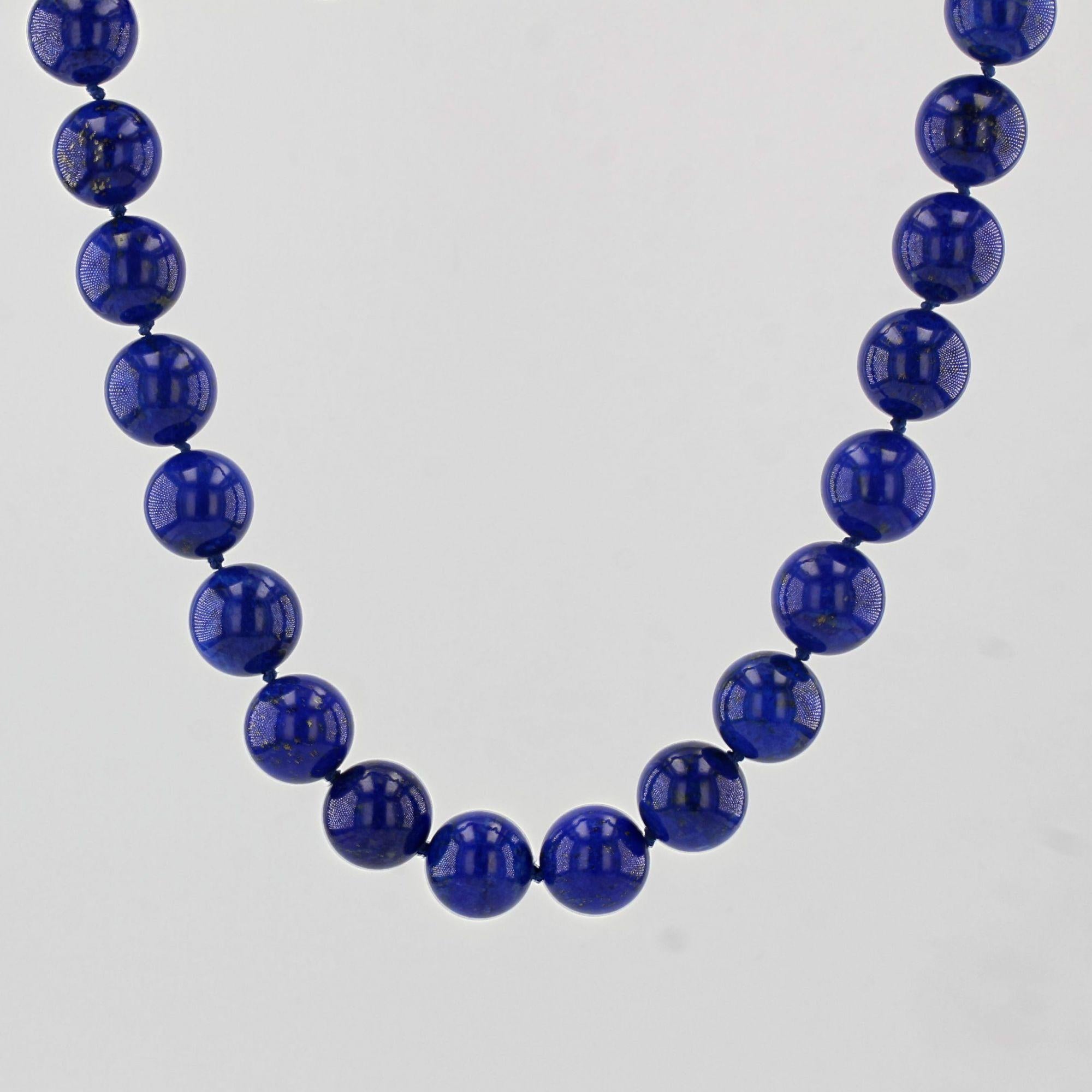 Modern Lapis Lazuli Pearl 18 Karat Yellow Gold Clasp Necklace 3