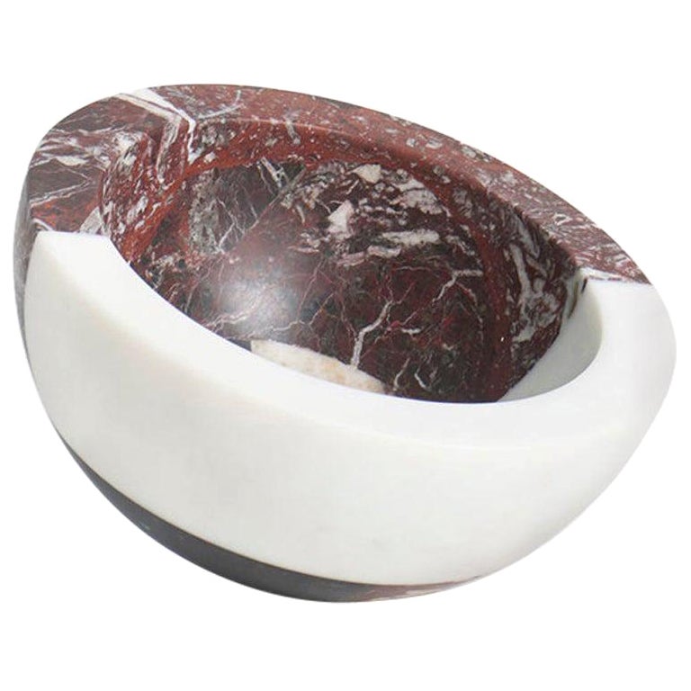 Moderne große Schale aus Marmor von Arthur Arbesser, auf Lager