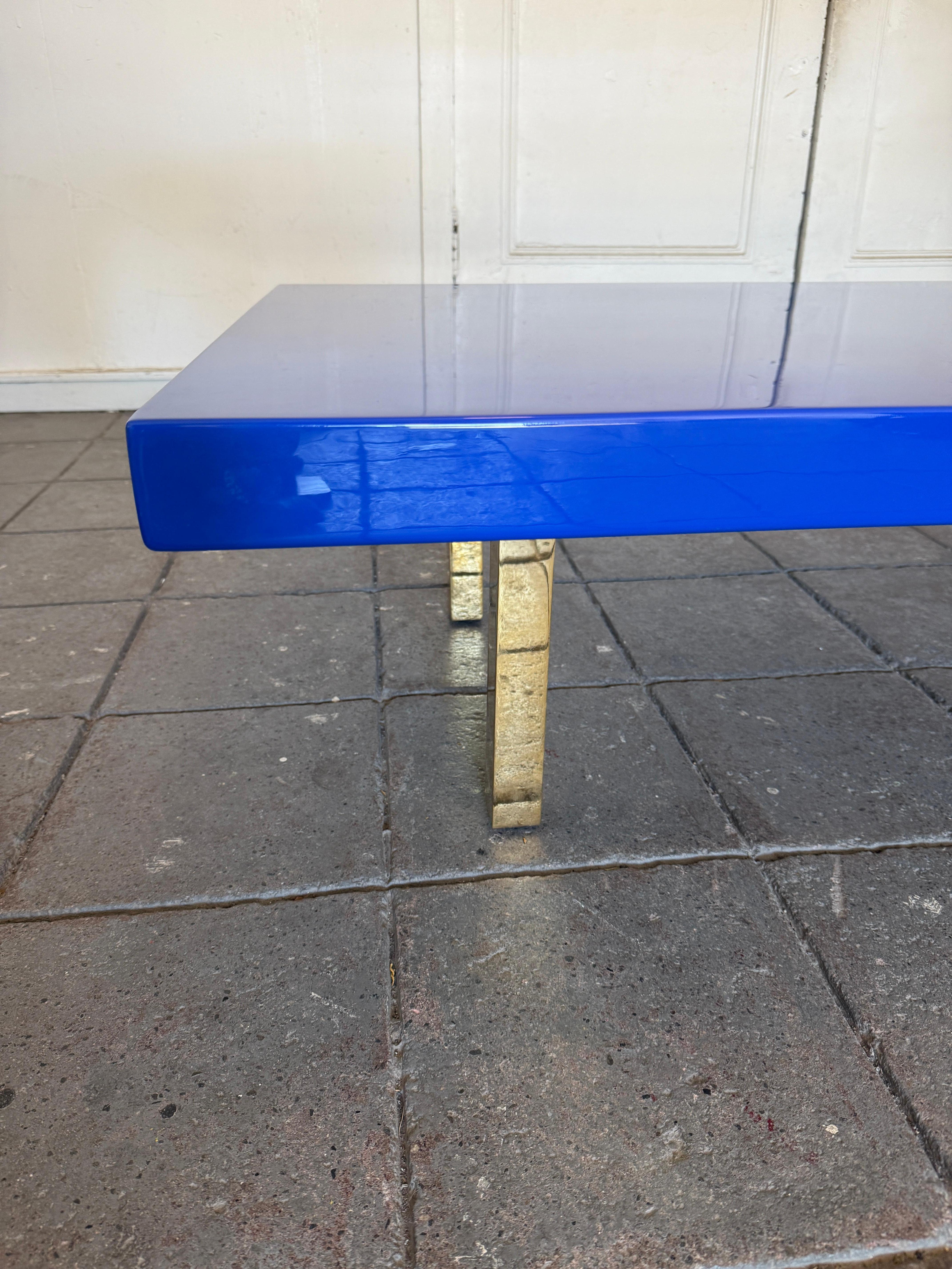 Contemporary Modern large low bright blue high gloss lacquer coffee table with brass legs
