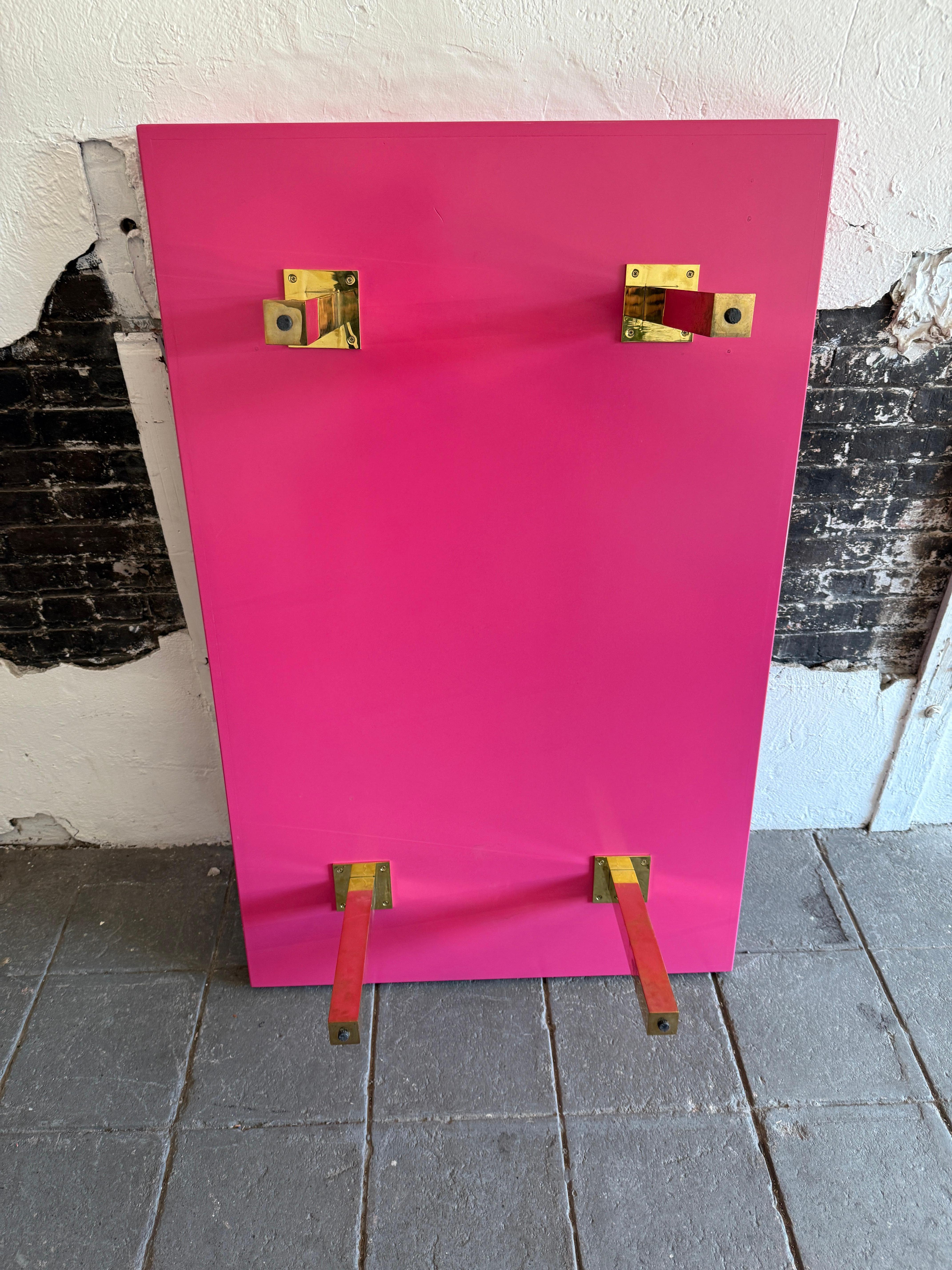 Contemporary Modern large low bright pink high gloss lacquer coffee table with brass legs For Sale