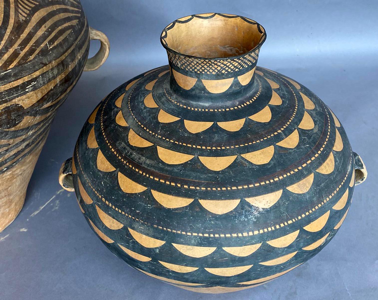 Pots en céramique modernes de style néolithique à grande échelle en vente 4
