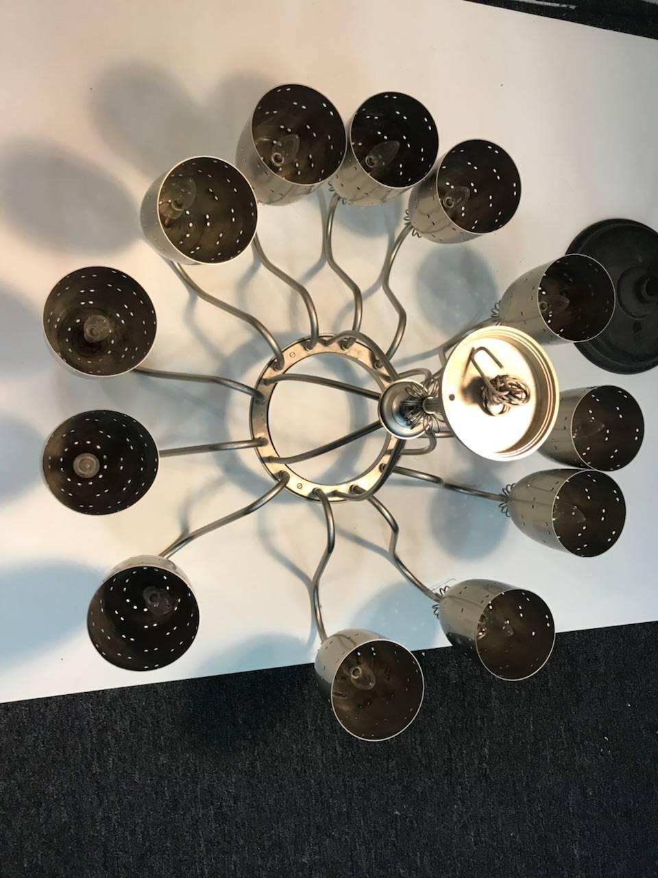 Modern Laslo Chandelier In Excellent Condition For Sale In Allentown, PA
