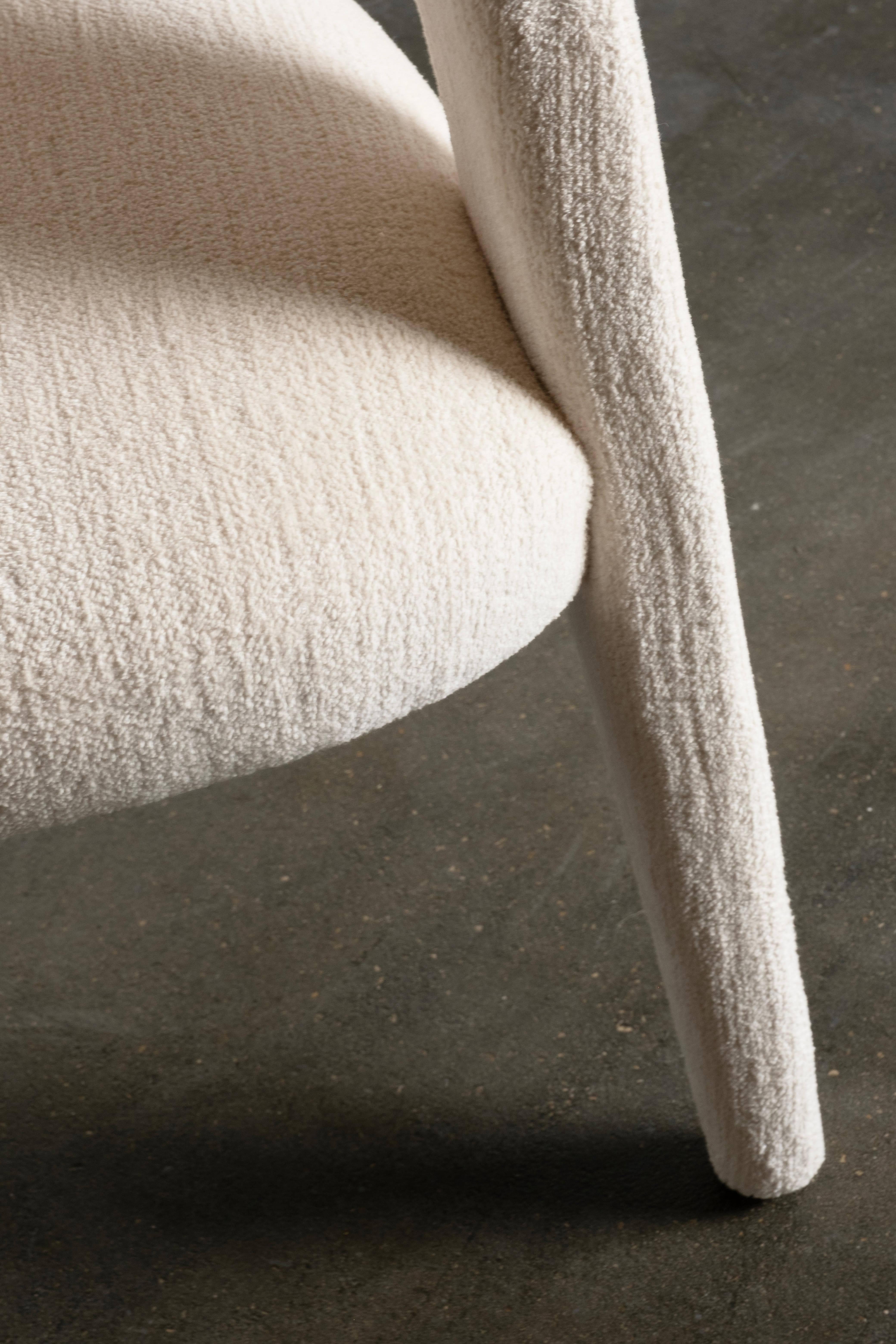 Mid-Century Modern Laurence Chair, Contemporary Collection, Handcrafted in Portugal - Europe by Greenapple.

The Laurence dining chair is an artistic tribute to the essence of femininity in contemporary design. With its elegant and daring