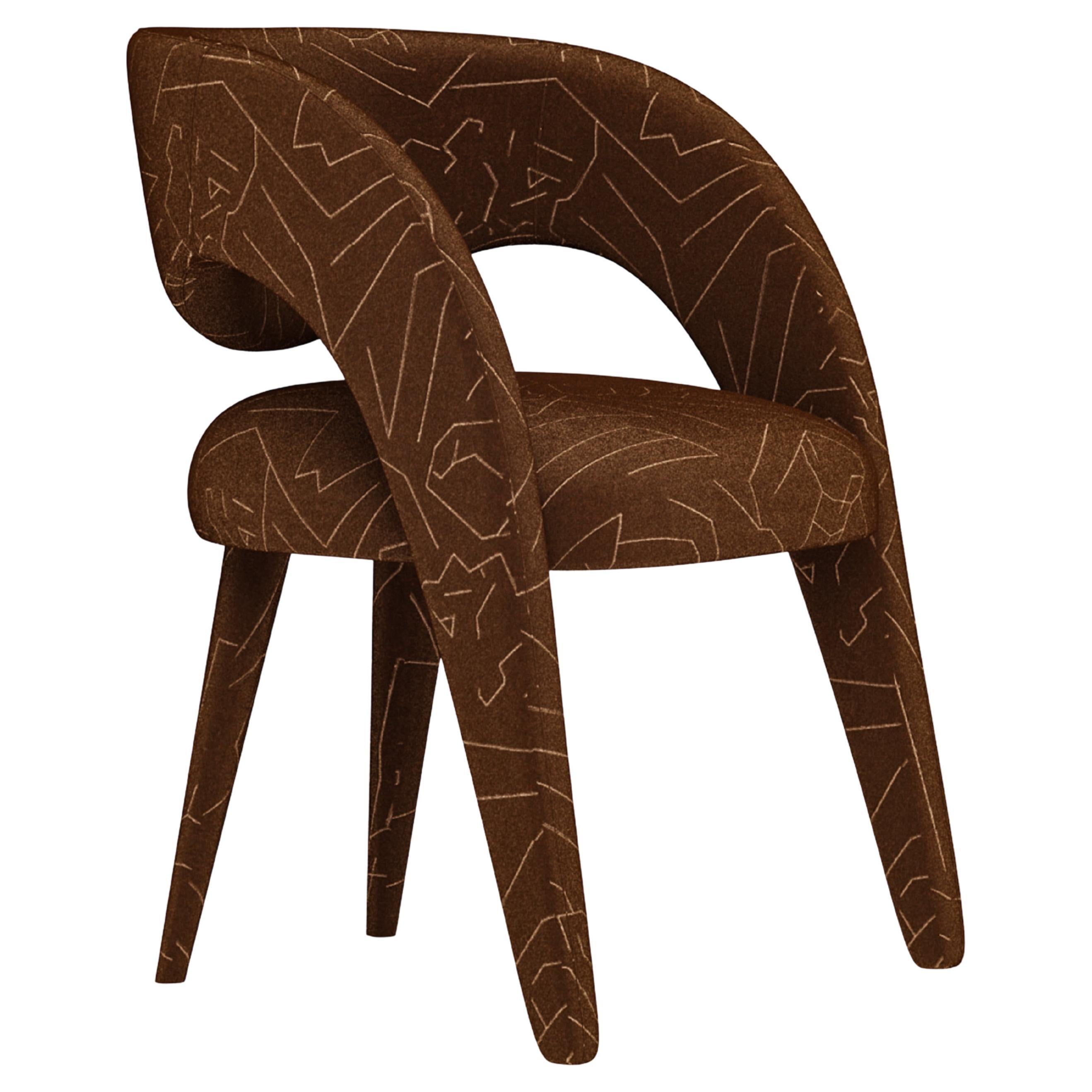 Silla Laurence Moderna de Mitad de Siglo, Colección Contemporánea, Hecha a Mano en Portugal - Europa by Greenapple.

La silla de comedor Laurence es un homenaje artístico a la esencia de la feminidad en el diseño contemporáneo. Con su silueta
