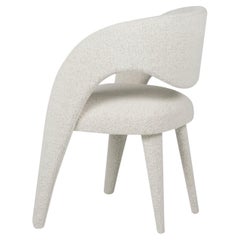 Moderne Laurence-Esszimmerstühle, DEDAR Bouclé, handgefertigt in Portugal von Greenapple