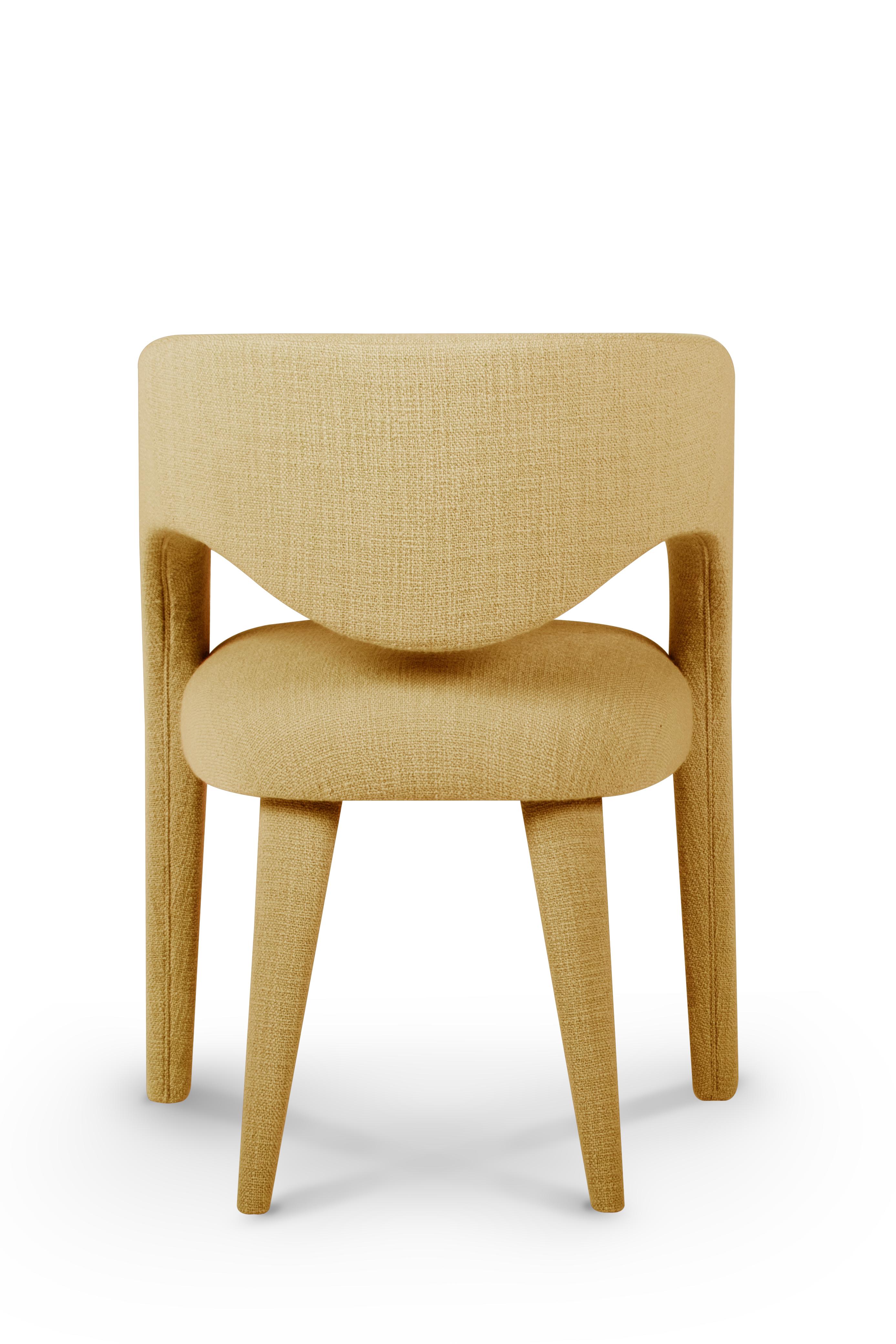 Silla de comedor moderna Laurence, lana mostaza, hecha a mano Portugal by Greenapple Portugués en venta